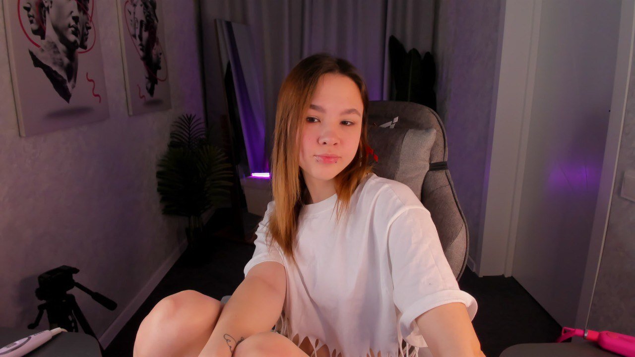 XXX Porn Photo of Nude Lori_Blossom 11