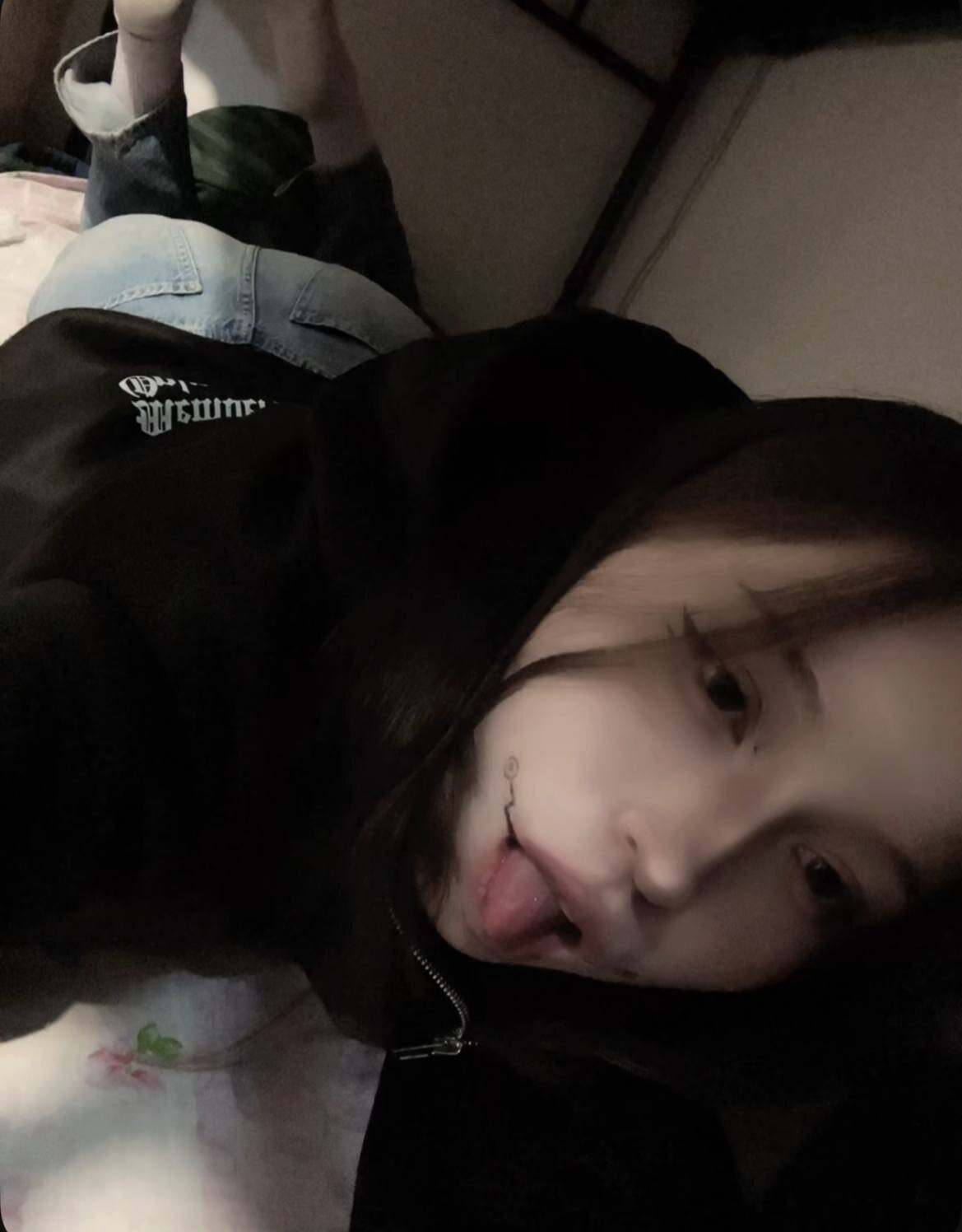 XXX Porn Photo of Nude akamelin 1