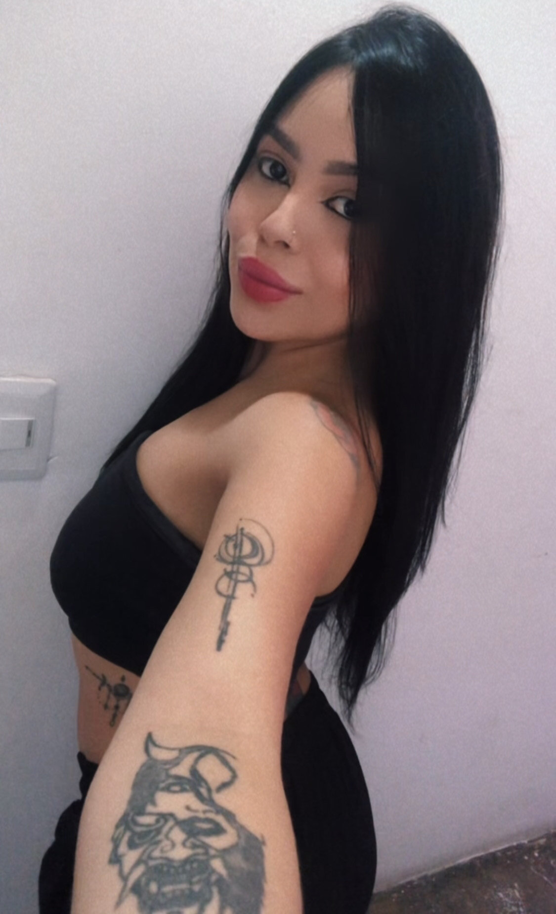 XXX Porn Photo of Nude alahia0129 1