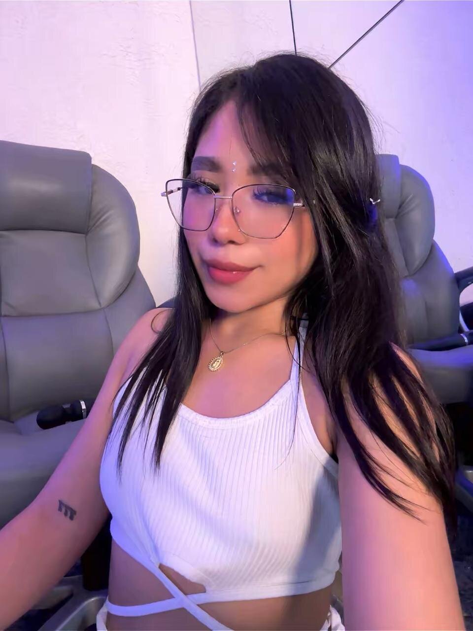 XXX Porn Photo of Nude sweetabbey 215