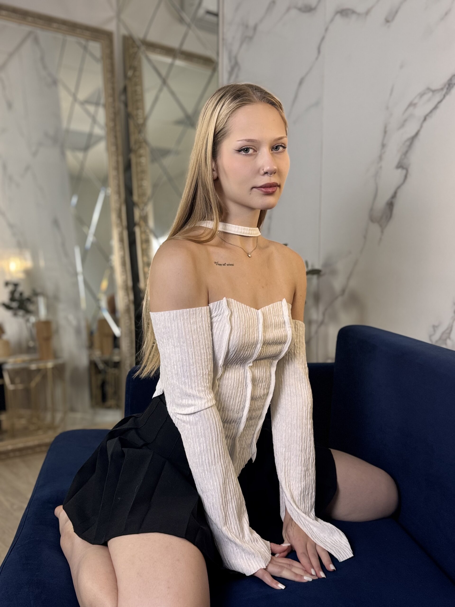 XXX Porn Photo of Nude AllaMilln 5