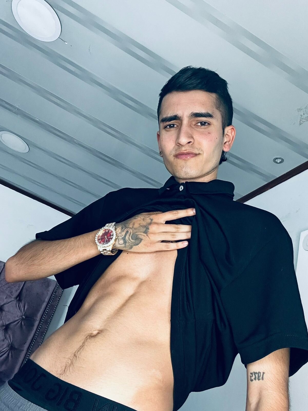 XXX Porn Photo of Nude Ethan_Boy_ 4