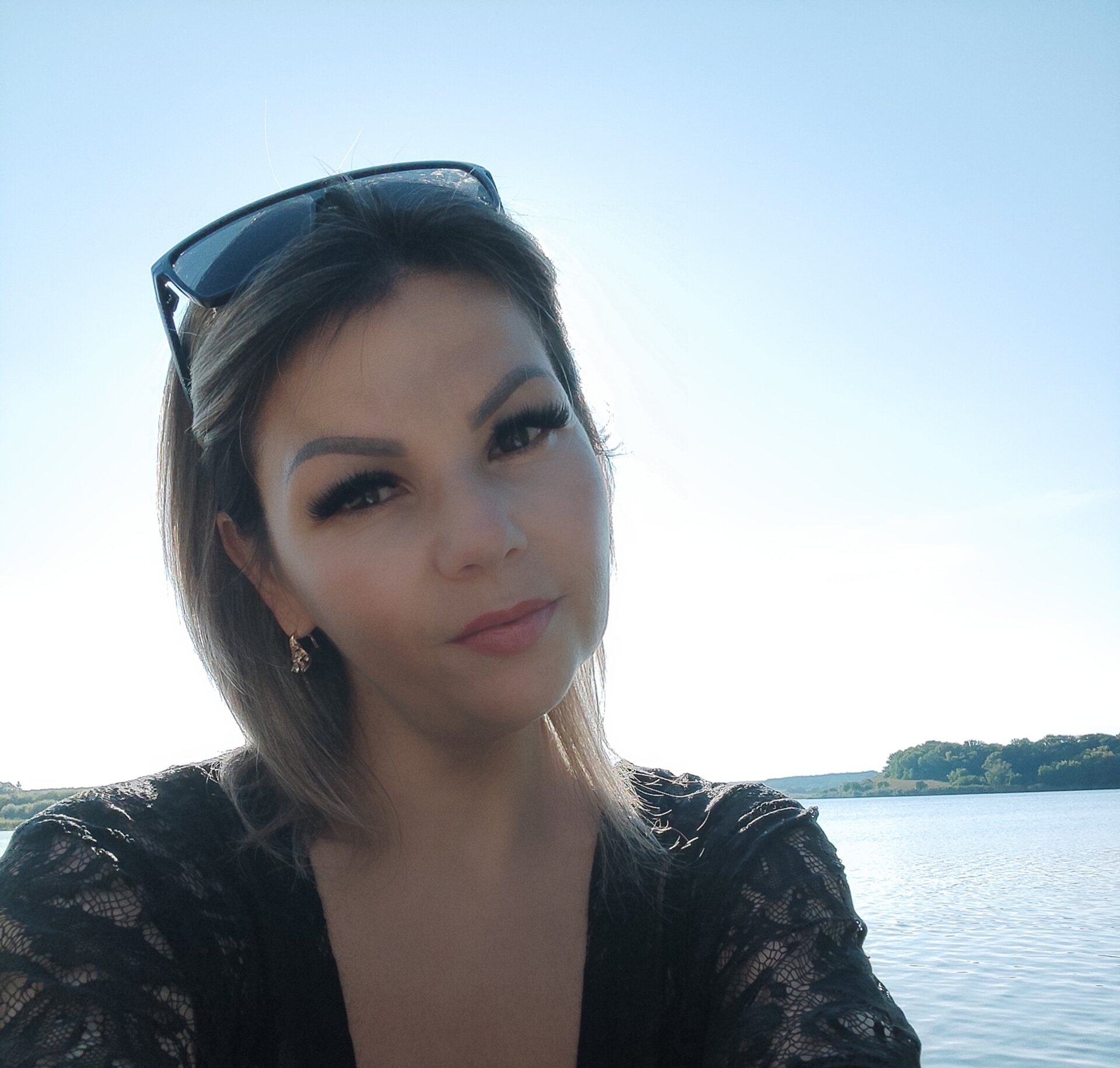 XXX Porn Photo of Nude QueenCartyes 4