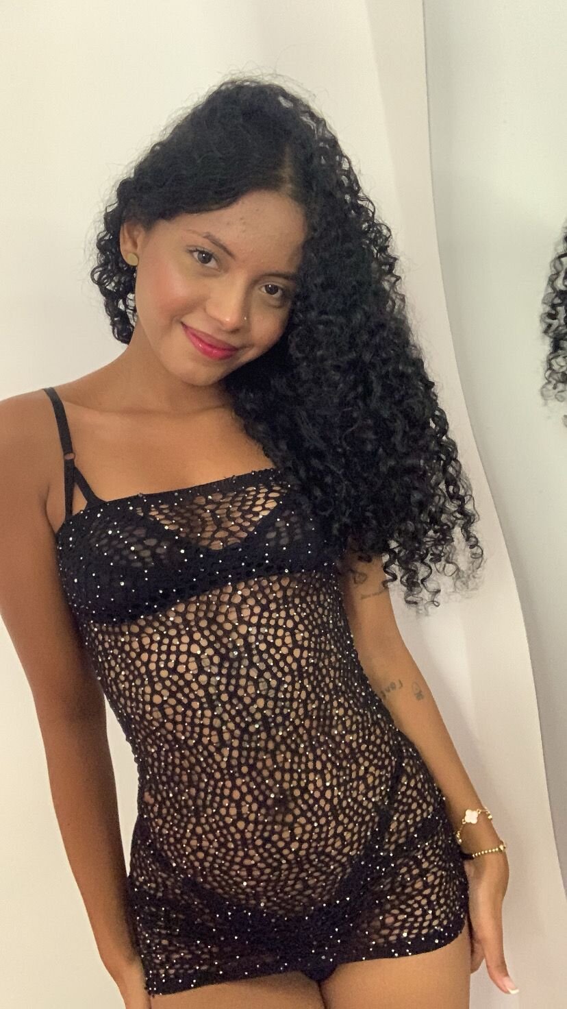 XXX Porn Photo of Nude ebony_petite-69 9