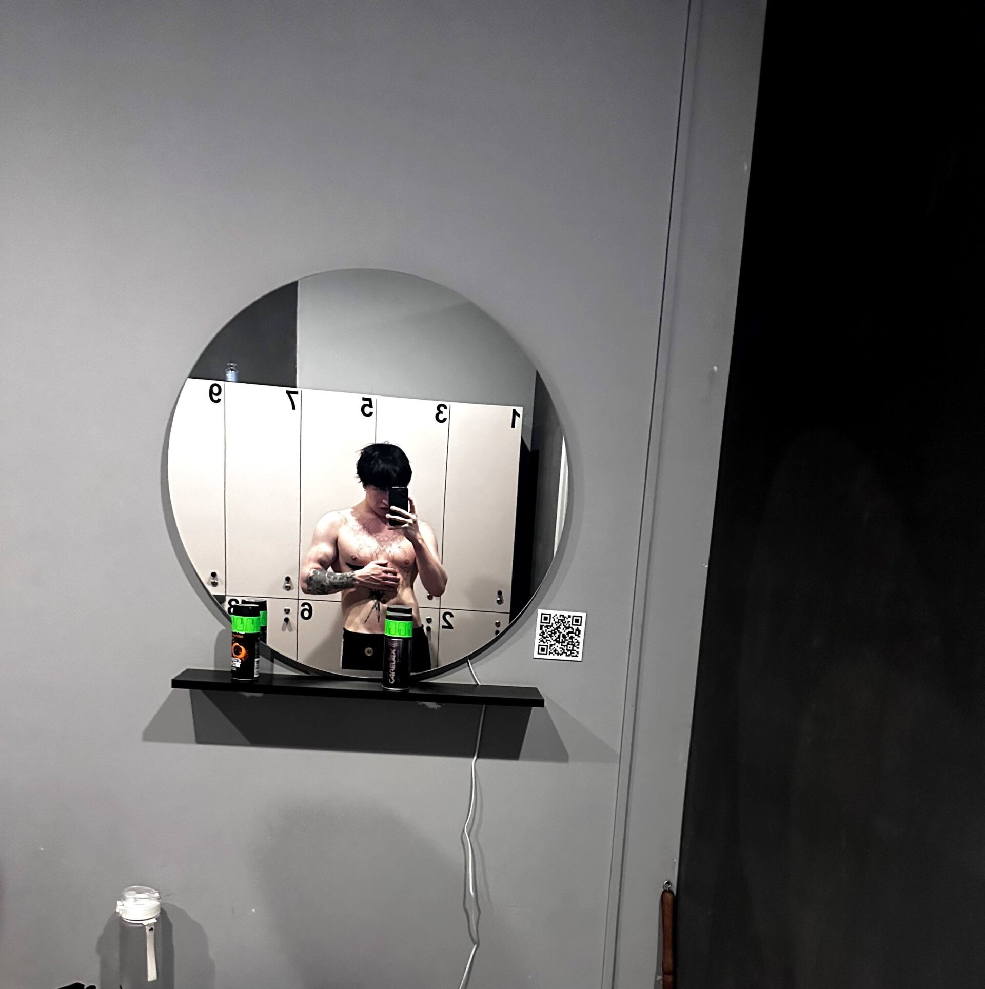 XXX Porn Photo of Nude _Yosh1_ 4