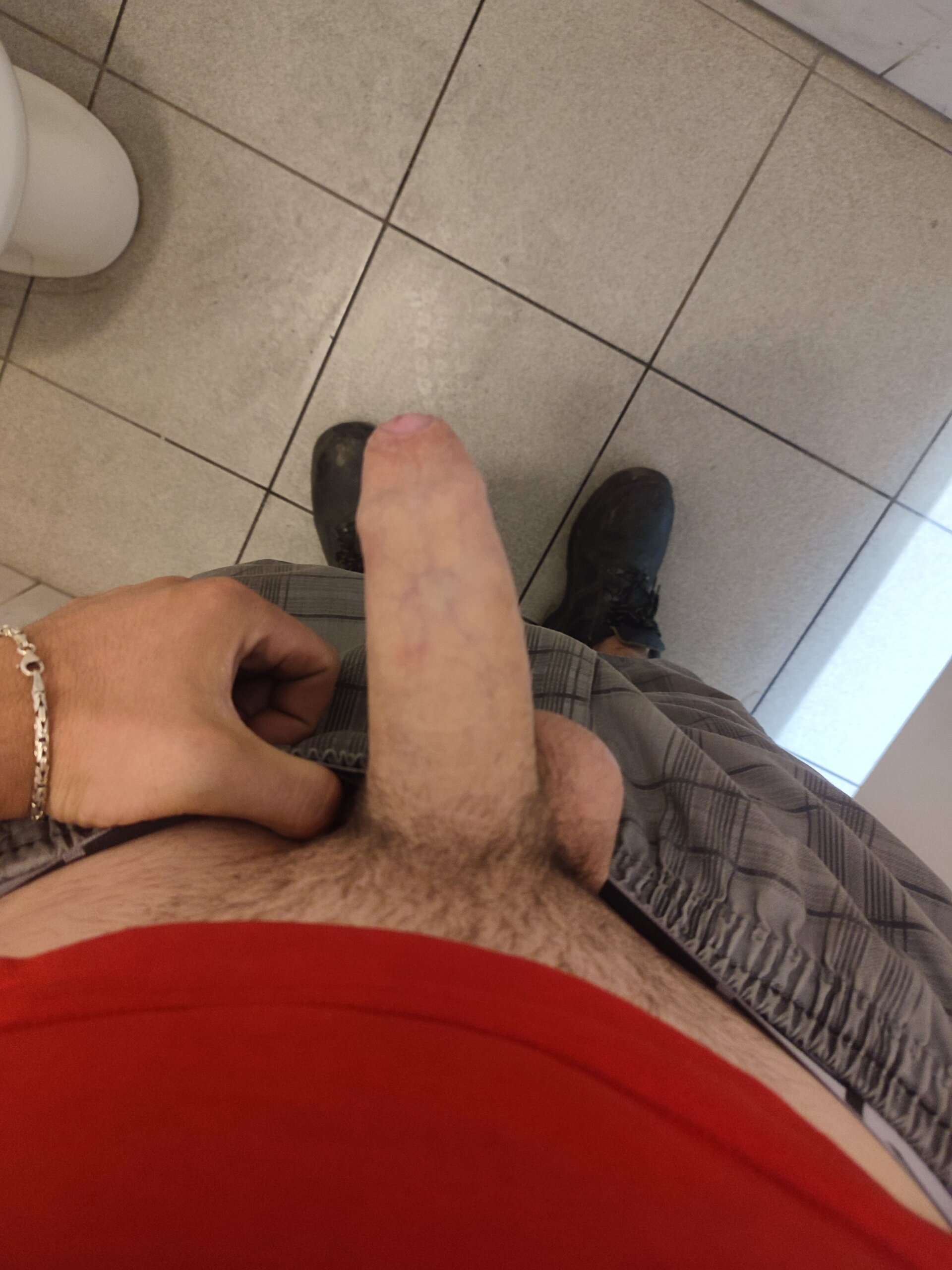 XXX Porn Photo of Nude badguylaba 1