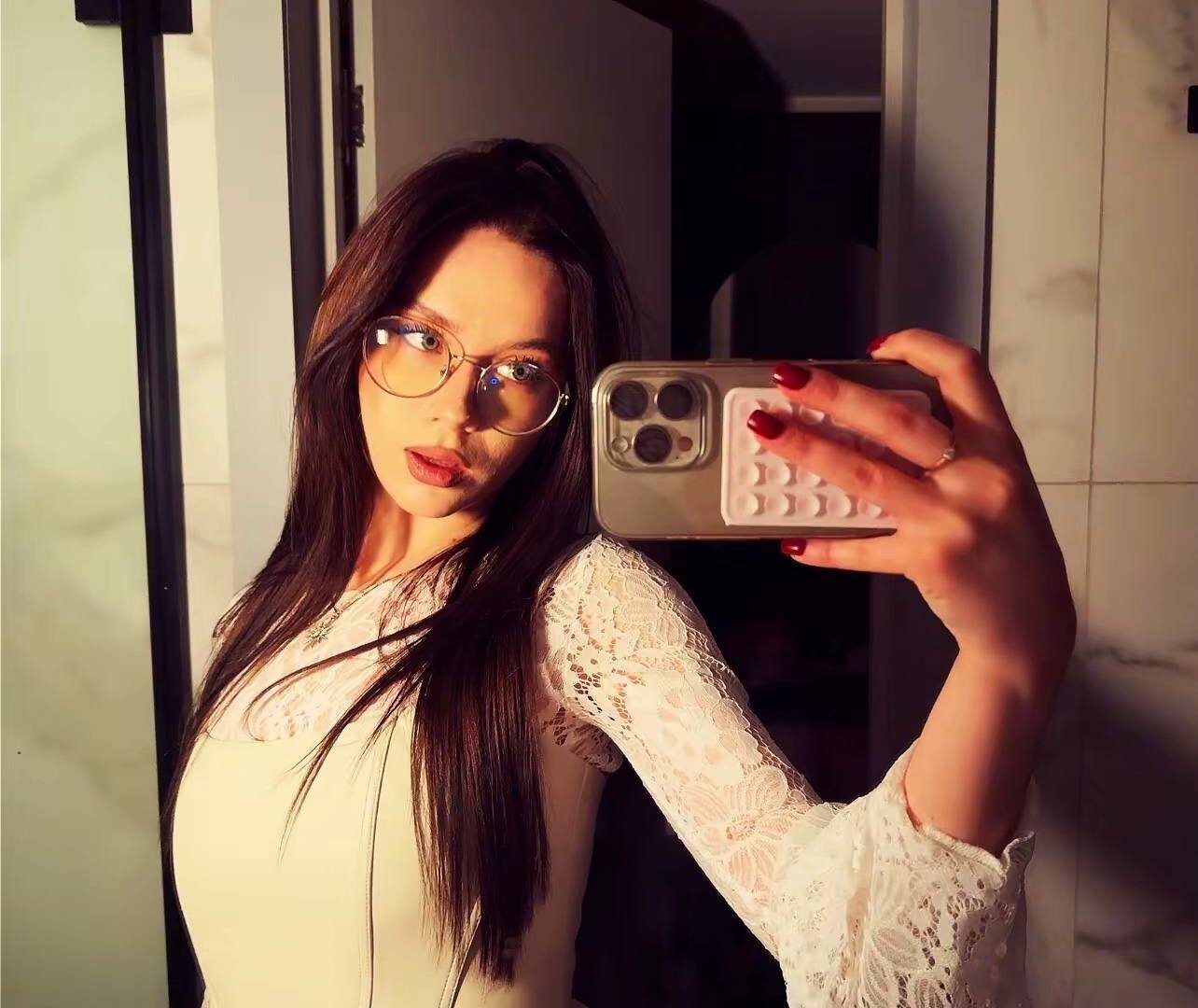 XXX Porn Photo of Nude Shinelopannn 5