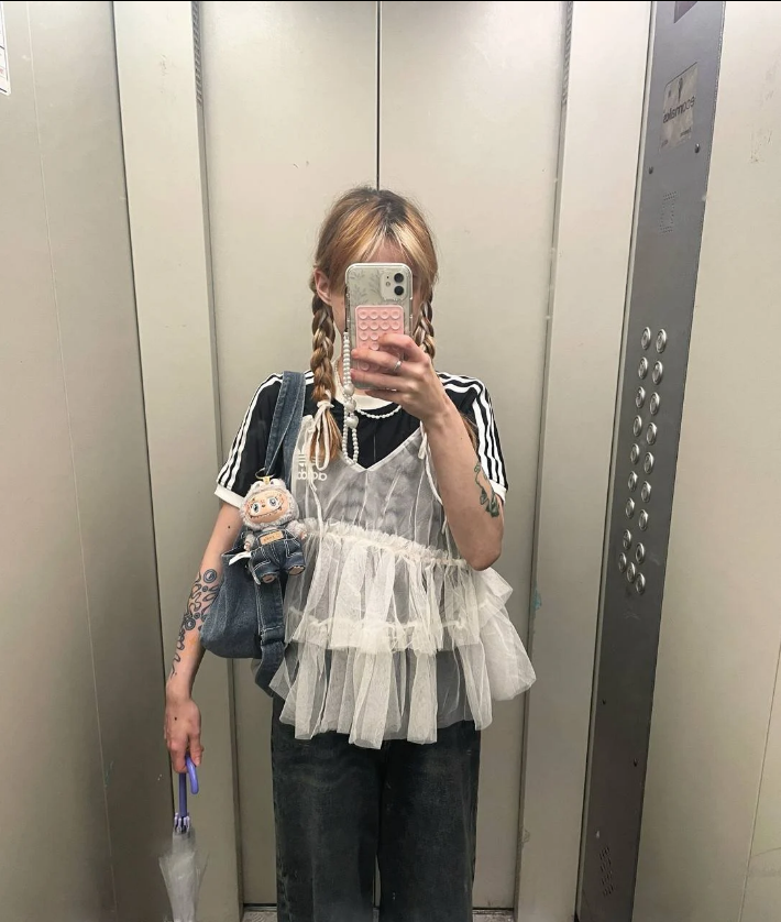 XXX Porn Photo of Nude Lili_pixxie 5