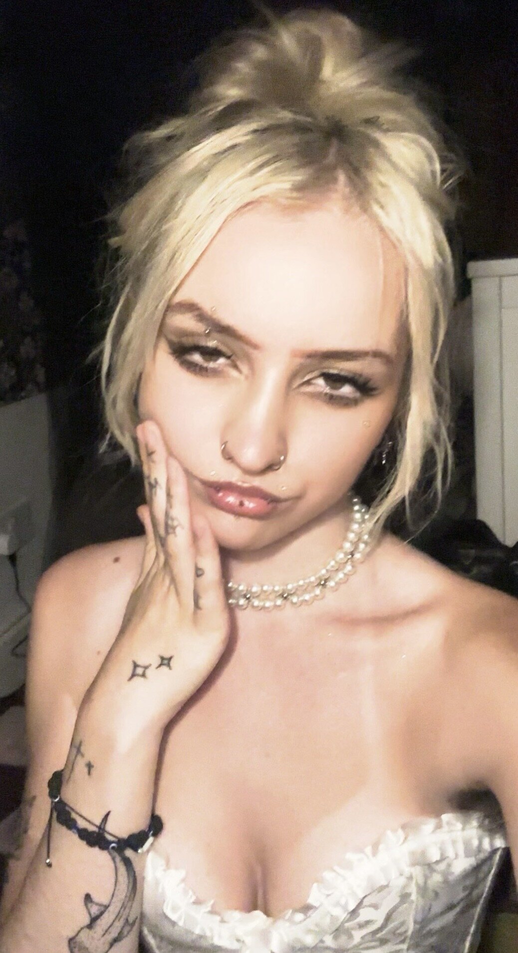 XXX Porn Photo of Nude bambibabyy 1