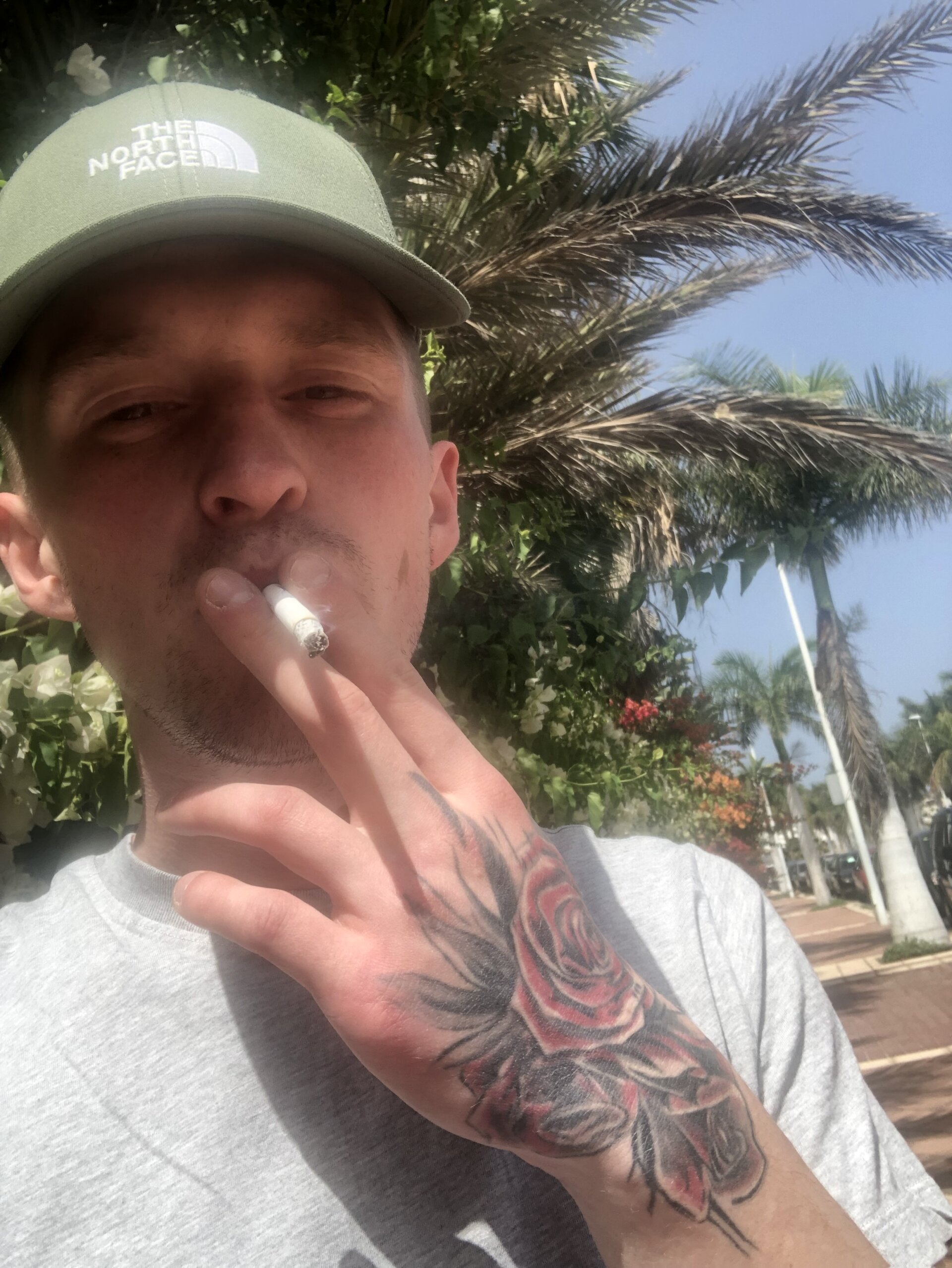 XXX Porn Photo of Nude CheekyRich 4