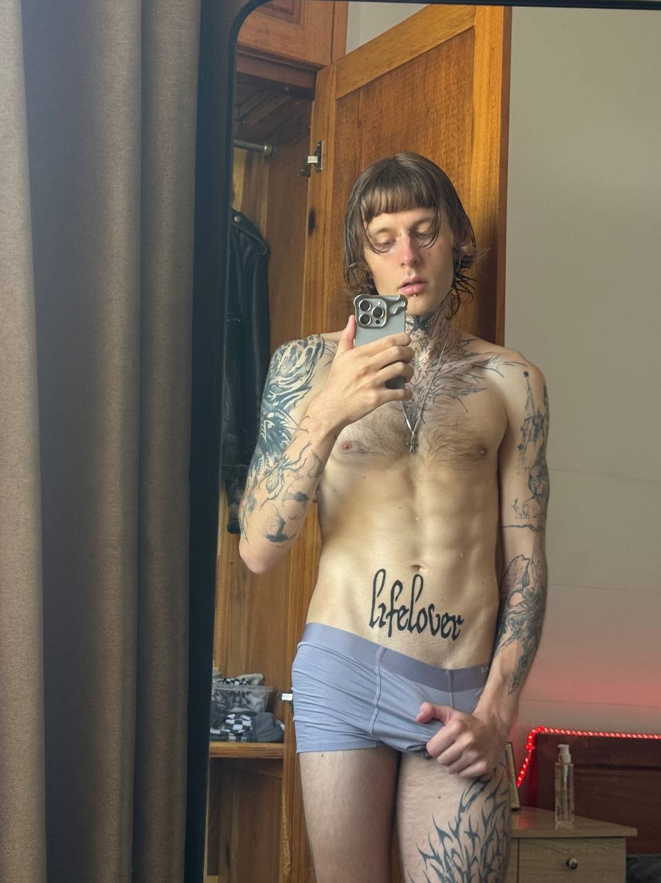 XXX Porn Photo of Nude v1ctorwayne 5