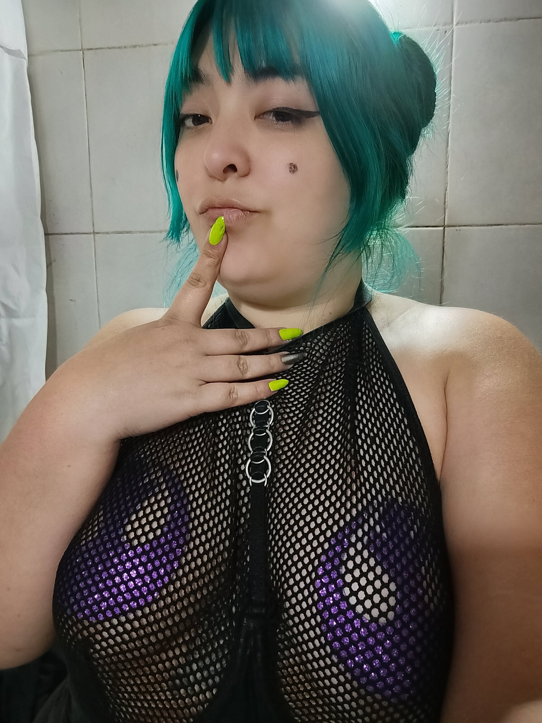 XXX Porn Photo of Nude Reynatirana 34