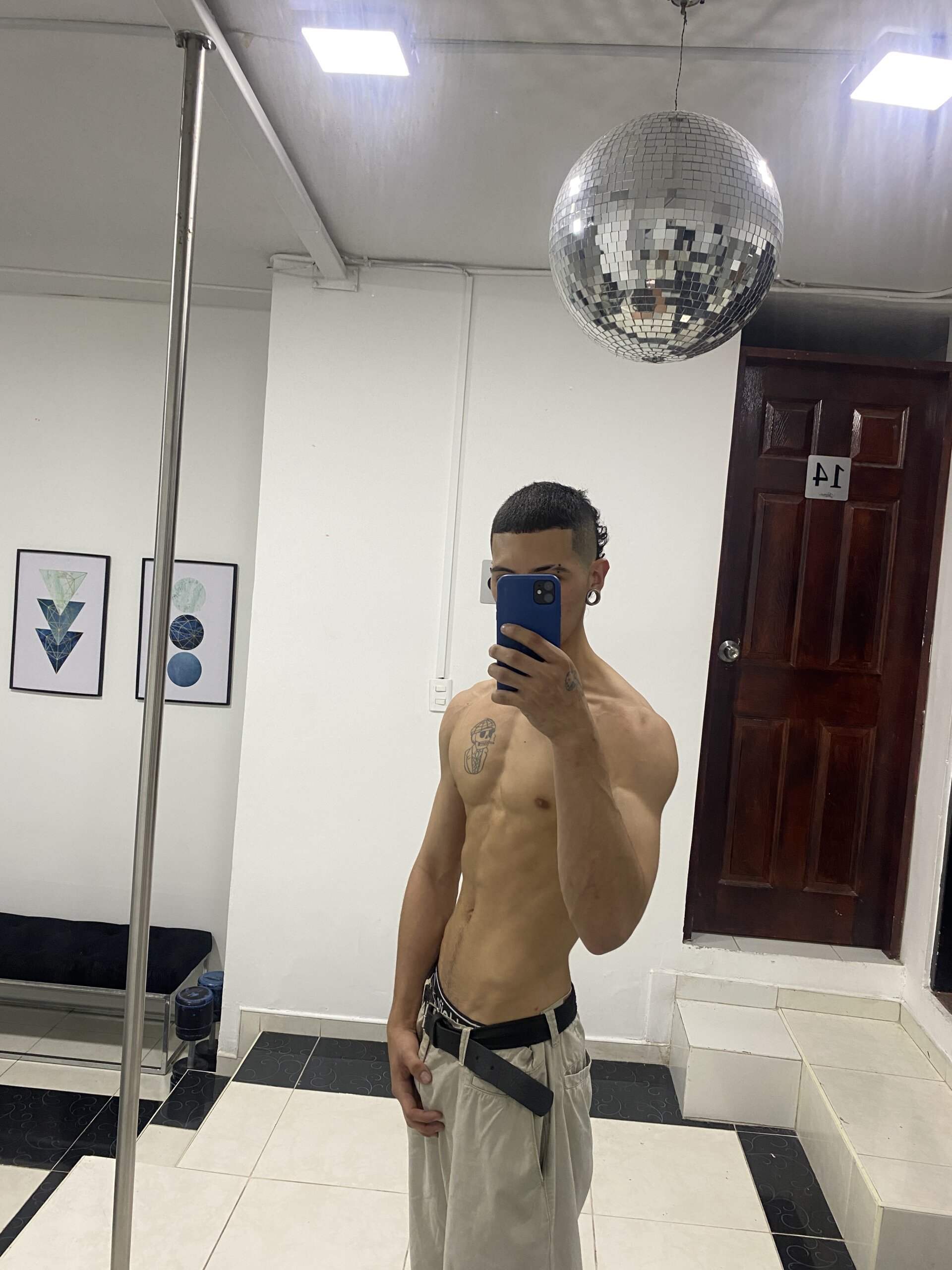 XXX Porn Photo of Nude Jefer_rick_ 3