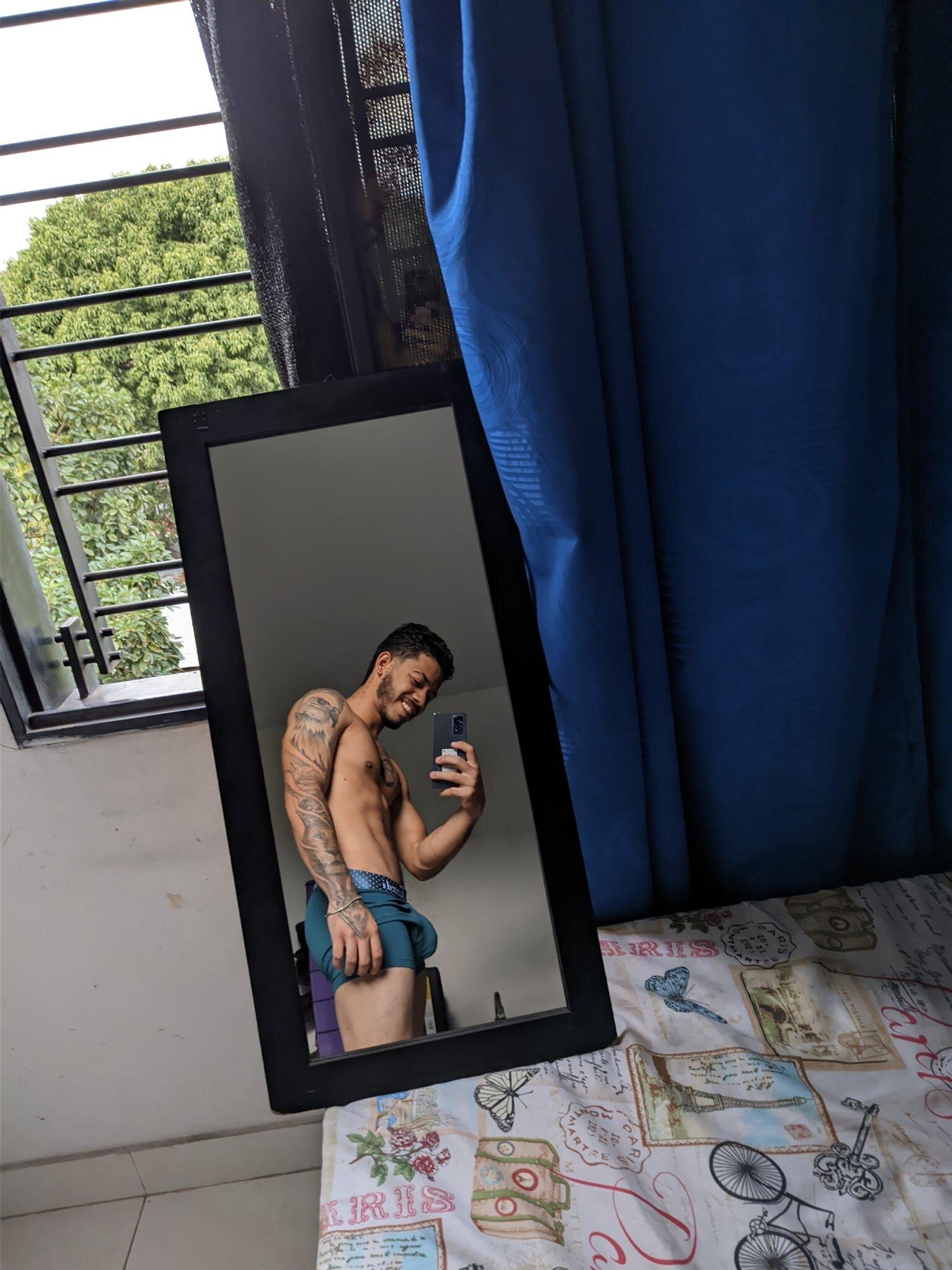 XXX Porn Photo of Nude Kylian_Alessandro 16
