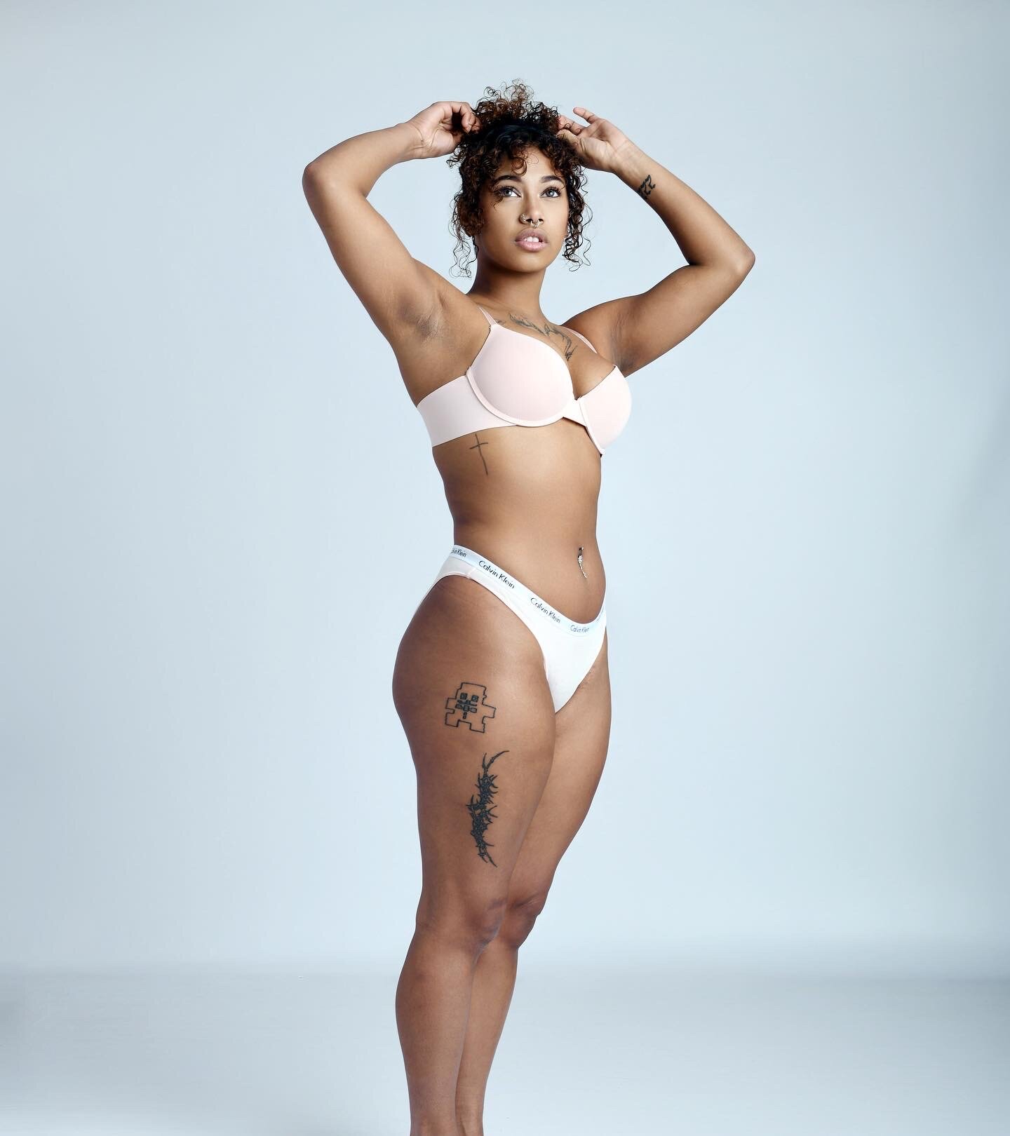 XXX Porn Photo of Nude BABYLOLAXOXO 2