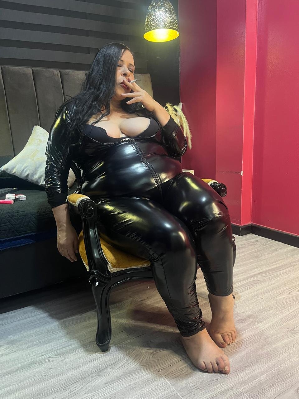 XXX Porn Photo of Nude Laura_wallets 2