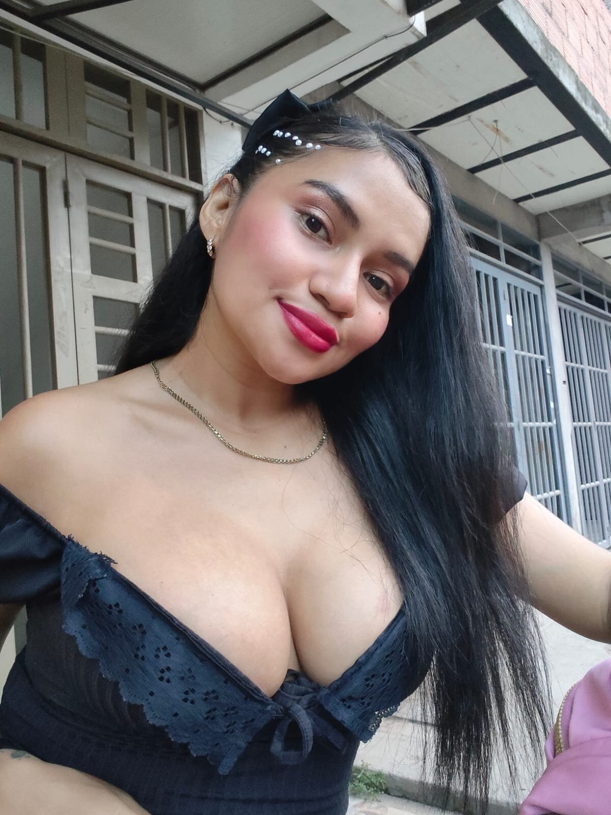 XXX Porn Photo of Nude momsammy 3