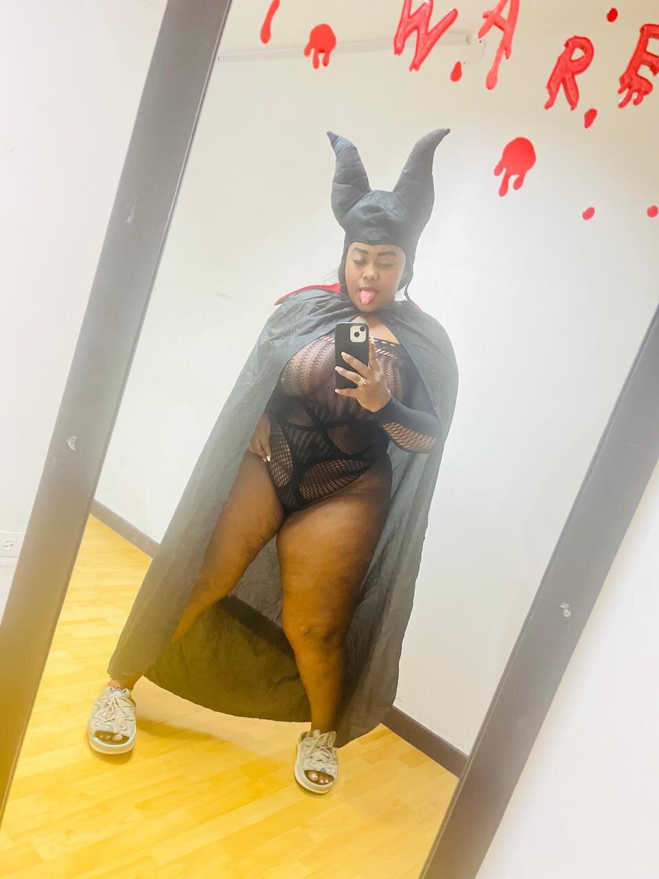 XXX Porn Photo of Nude exotic_karmella 77