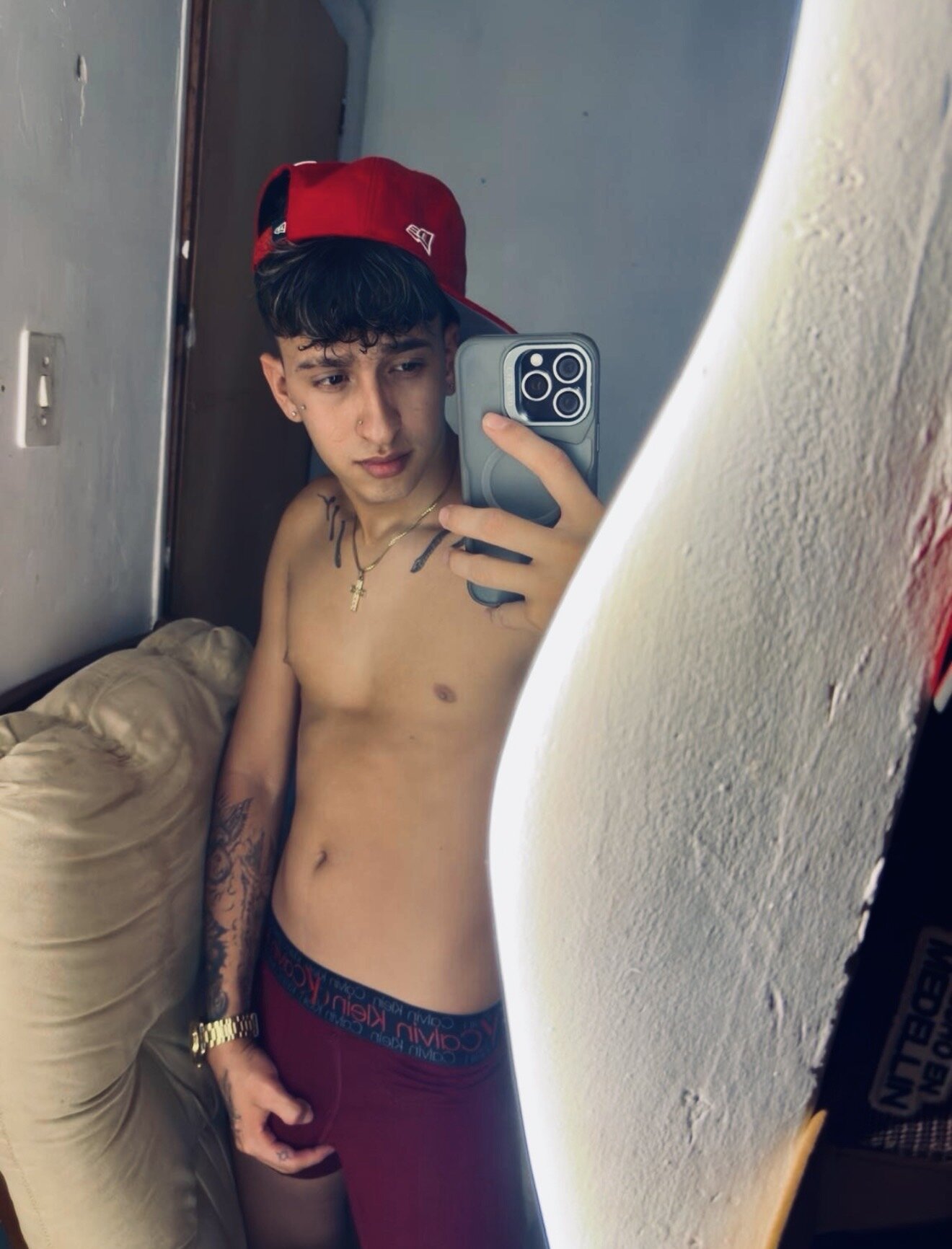 XXX Porn Photo of Nude neithan_sleitherx 3