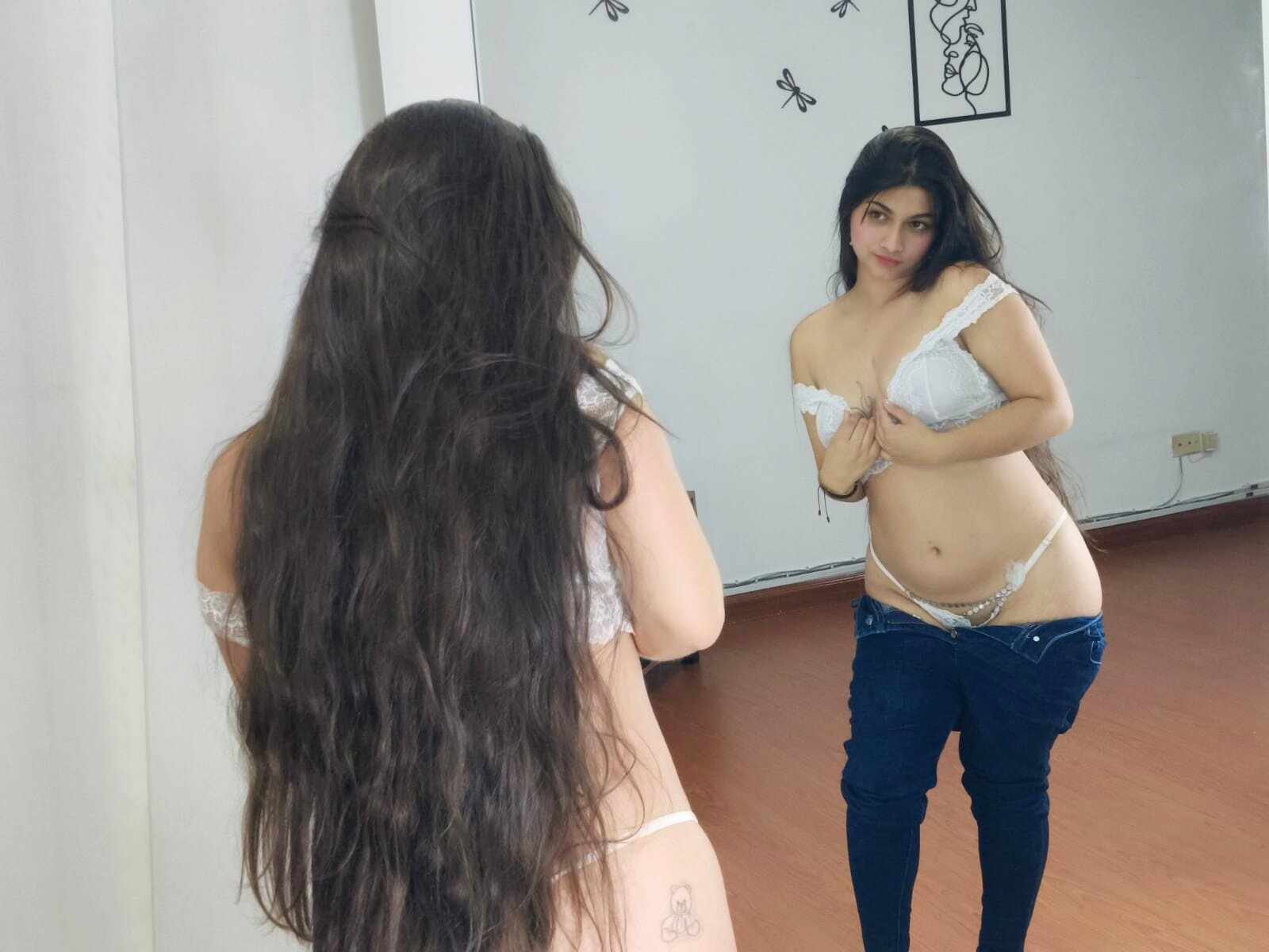 XXX Porn Photo of Nude Emilie_Rouse 12