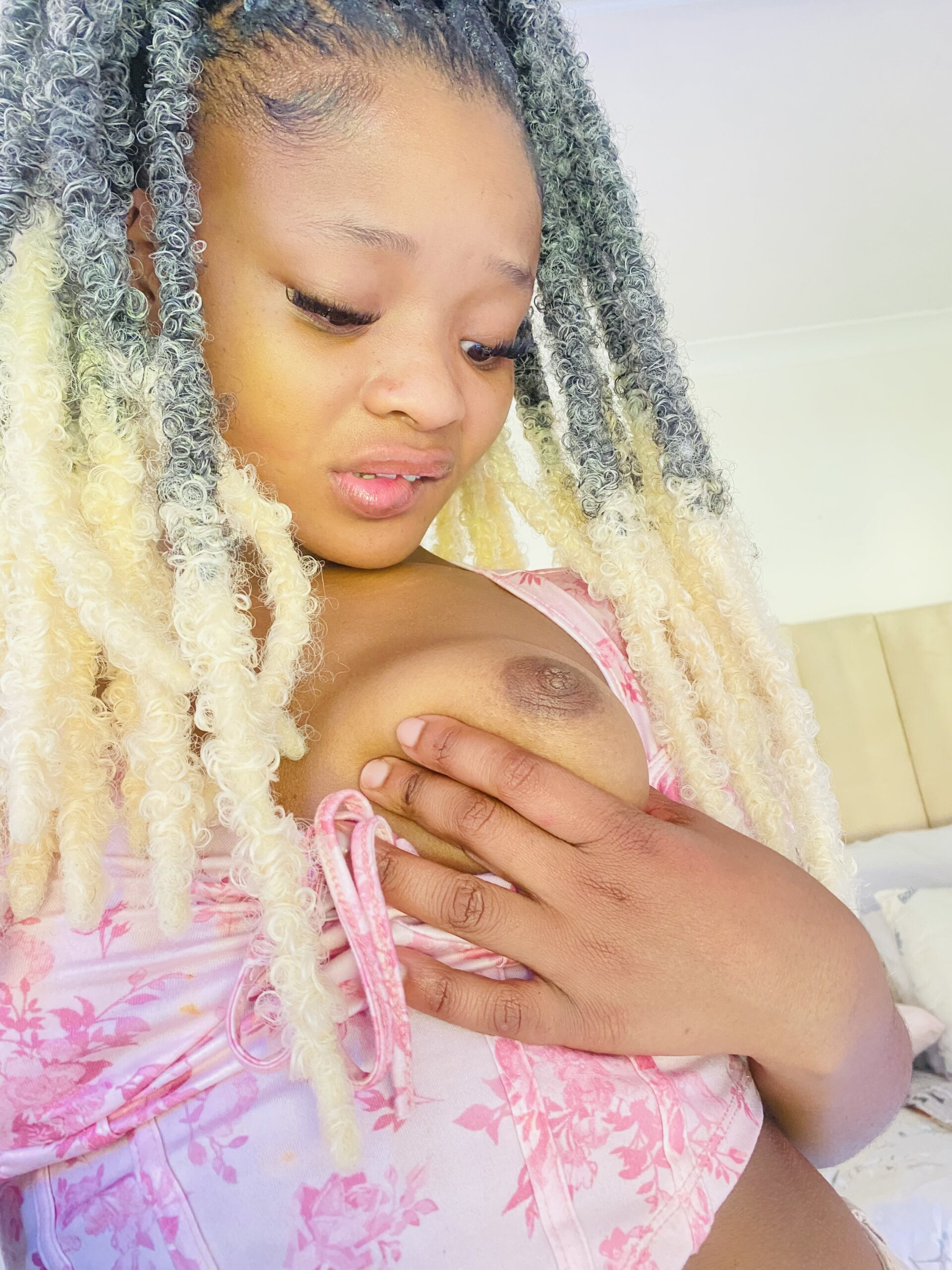 XXX Porn Photo of Nude Babyface201 2