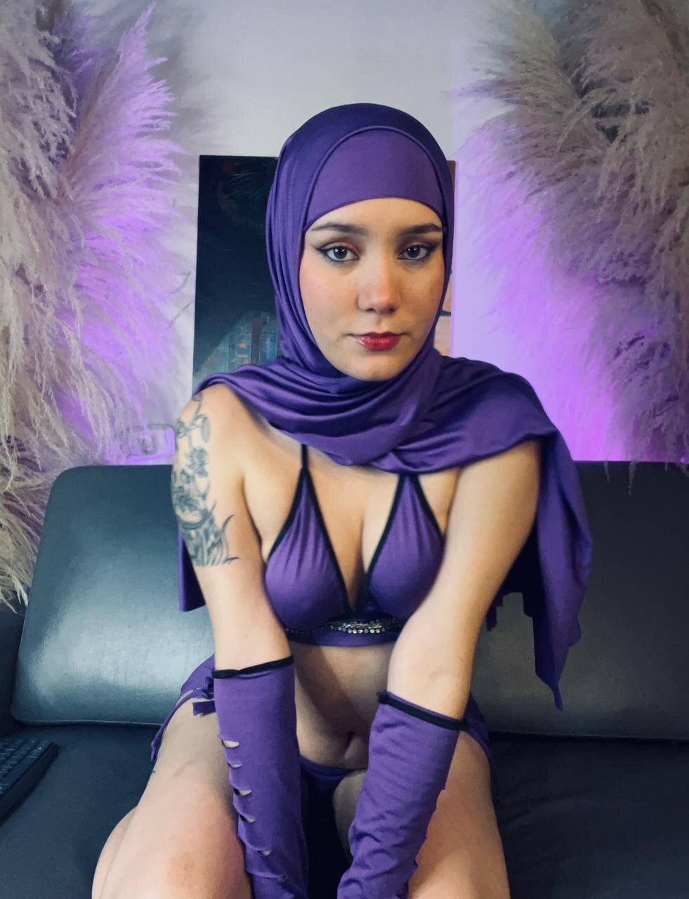XXX Porn Photo of Nude Amina_Hind 17