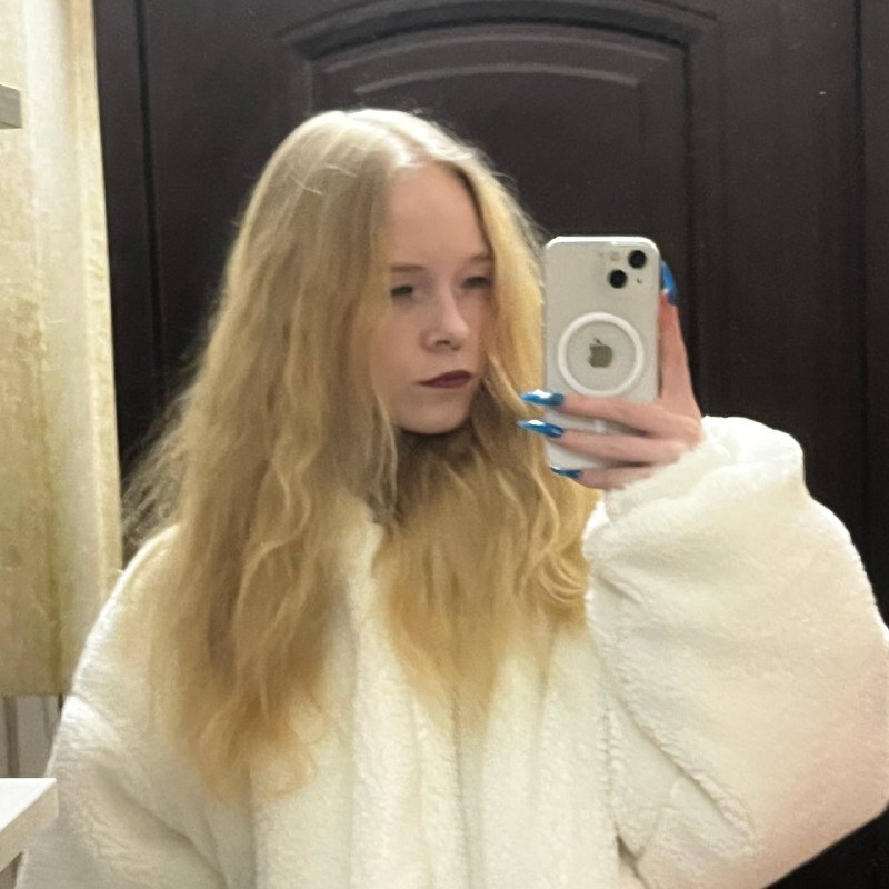 XXX Porn Photo of Nude GhisllaineWestler 23