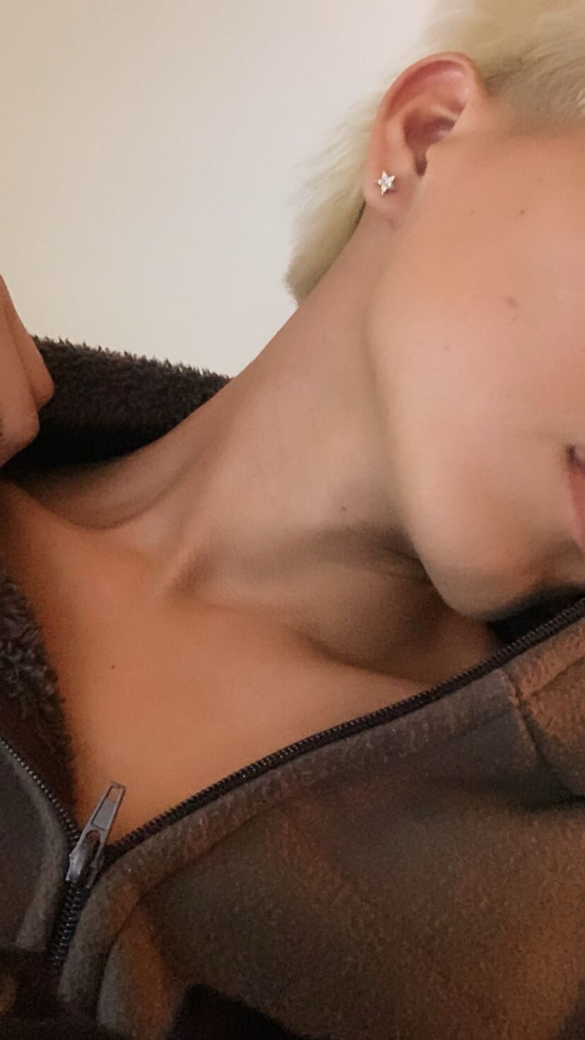 XXX Porn Photo of Nude taichi_bluy 12