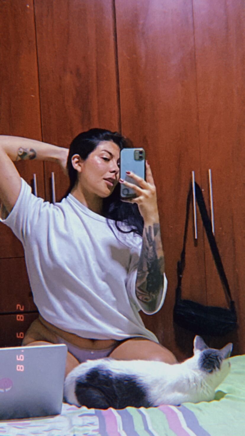 XXX Porn Photo of Nude LolaXXXperience 8