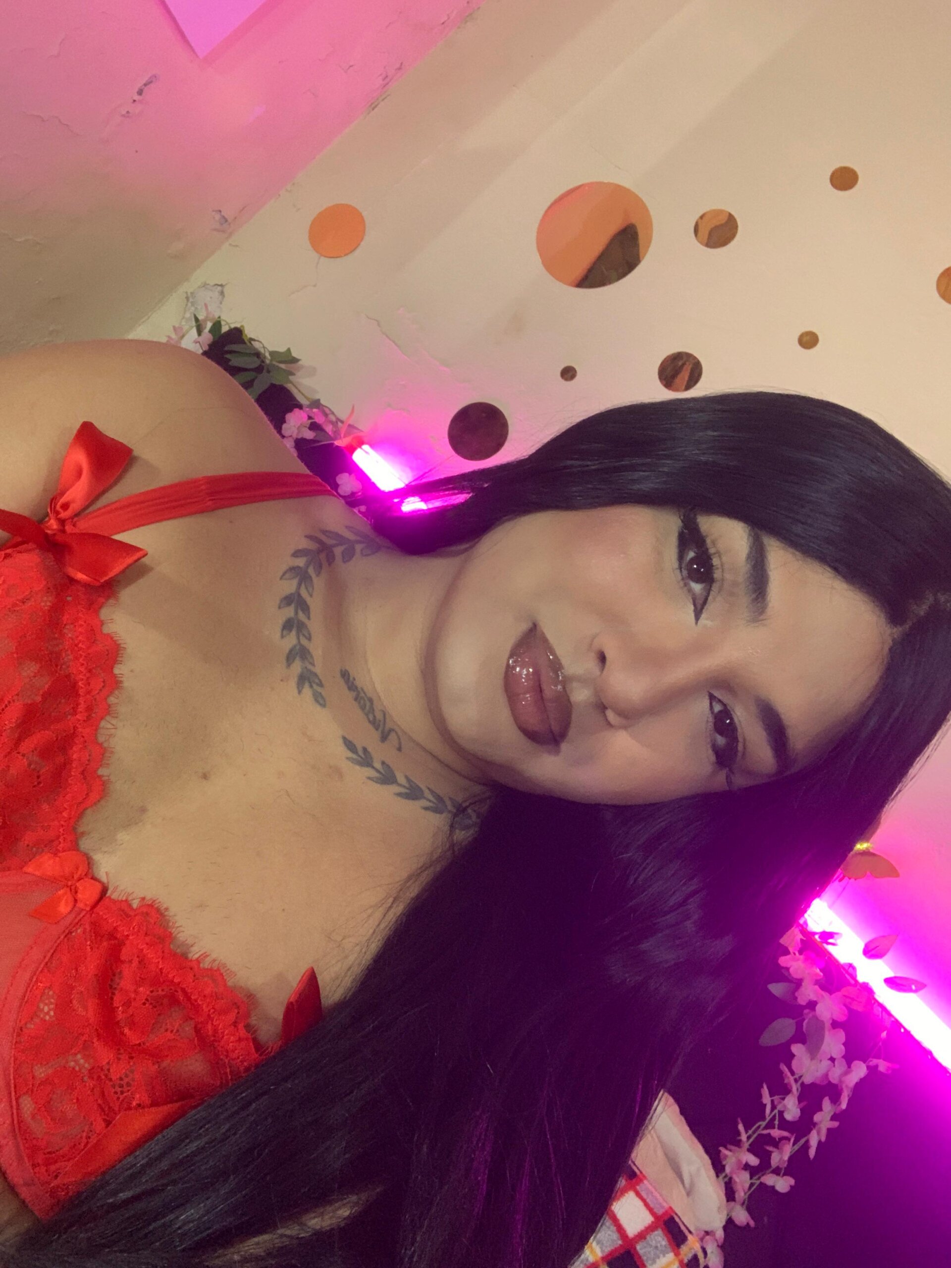 XXX Porn Photo of Nude Cute_Emperatriz 20