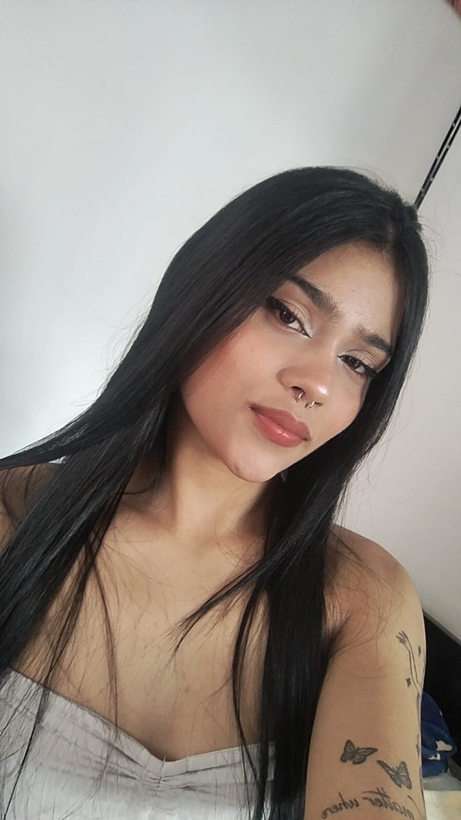 XXX Porn Photo of Nude DevourFire 1