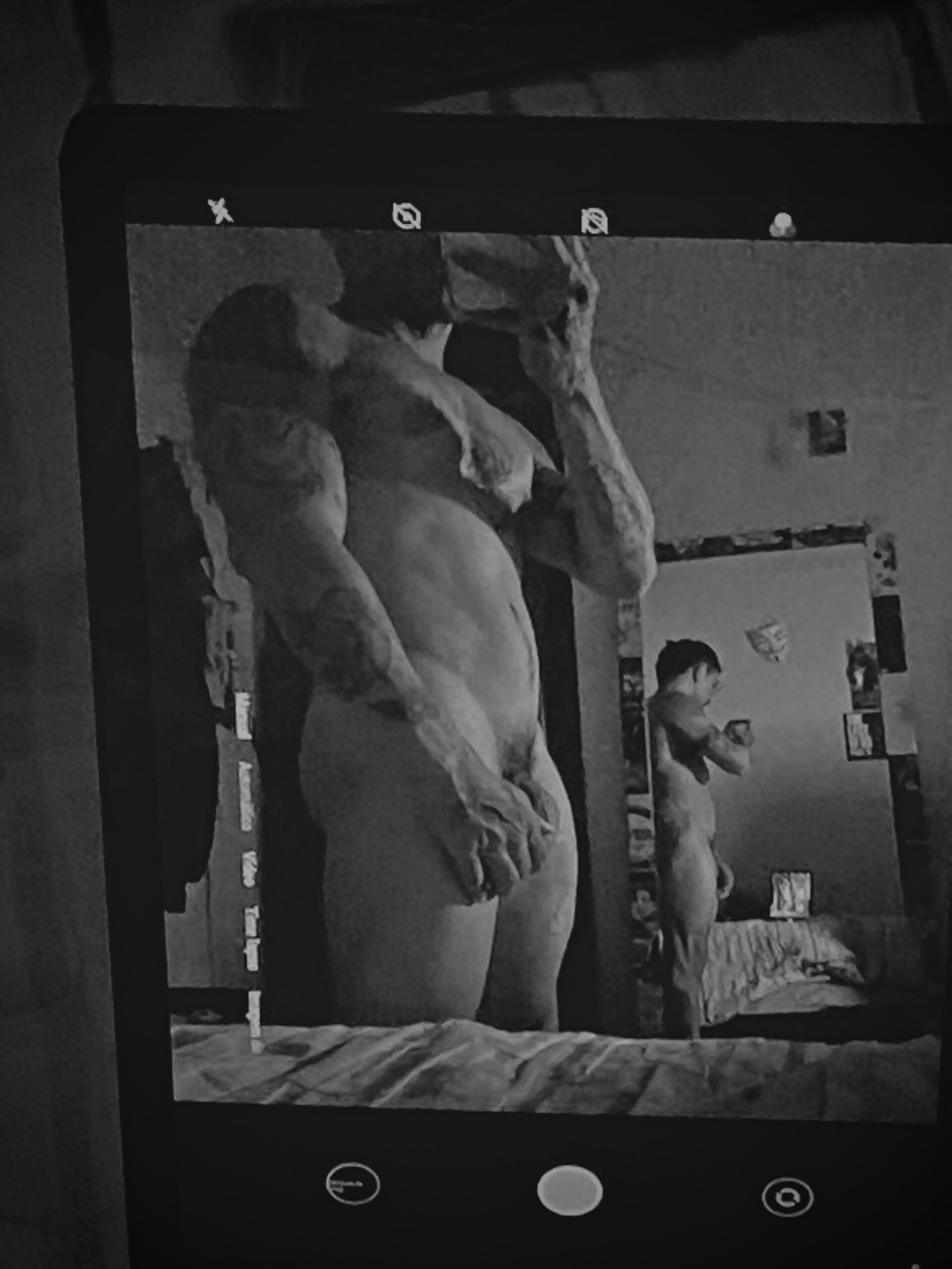 XXX Porn Photo of Nude gaymer4i20 1