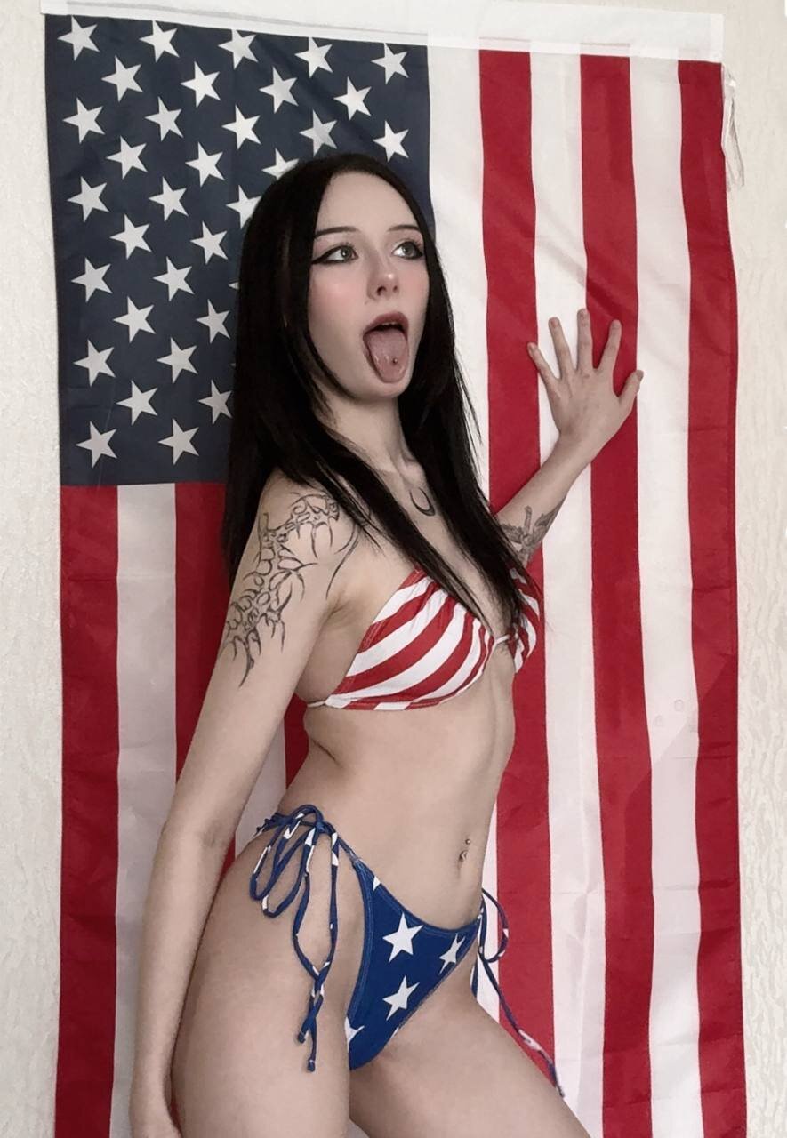 XXX Porn Photo of Nude amyfallinlove 10