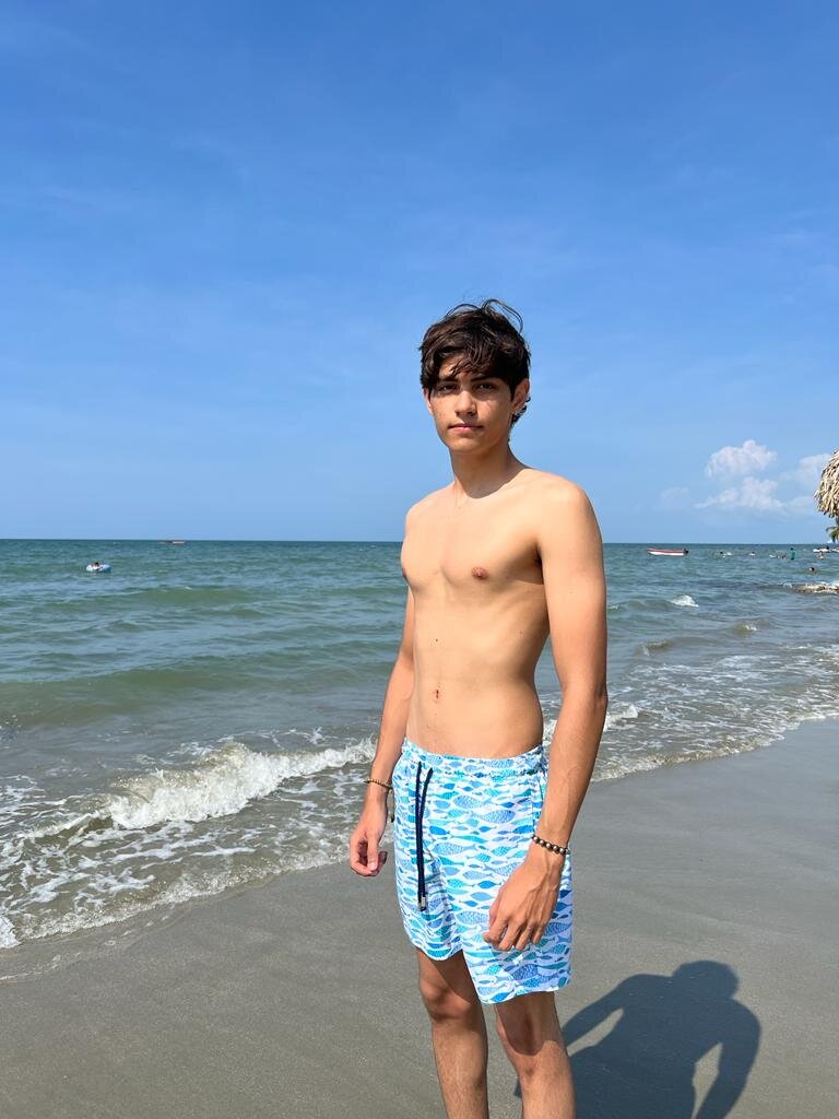 XXX Porn Photo of Nude TylerLions 6