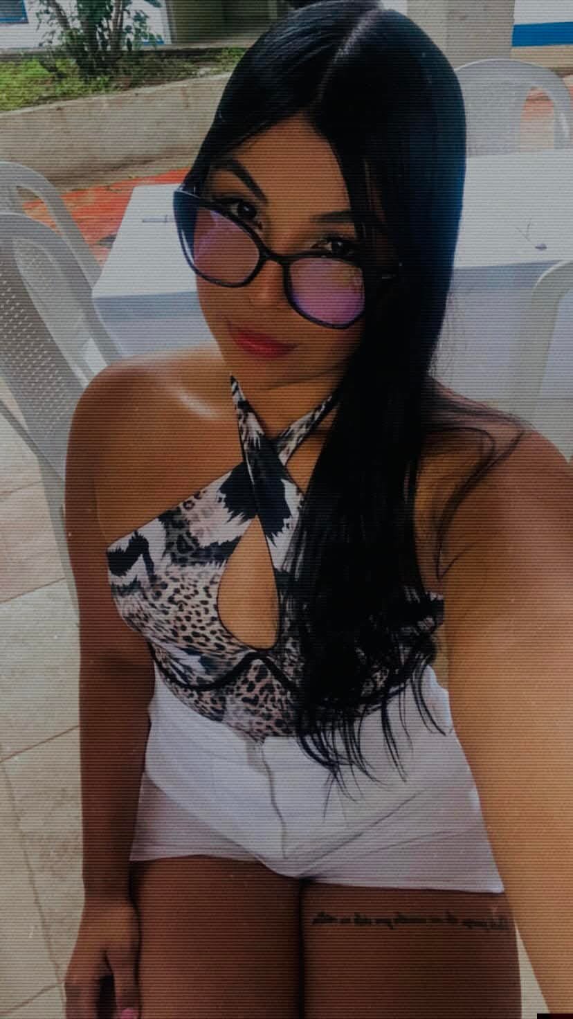 XXX Porn Photo of Nude lunagamers 4
