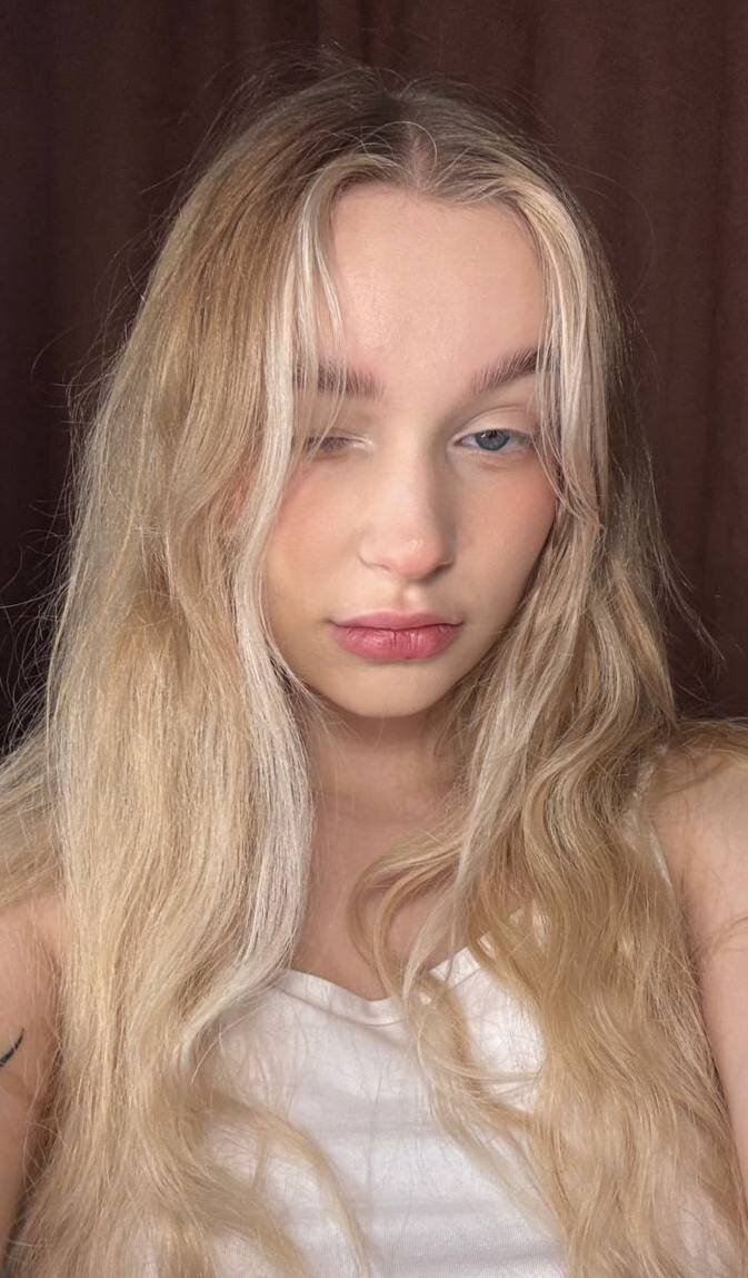 XXX Porn Photo of Nude -teenytiny- 8