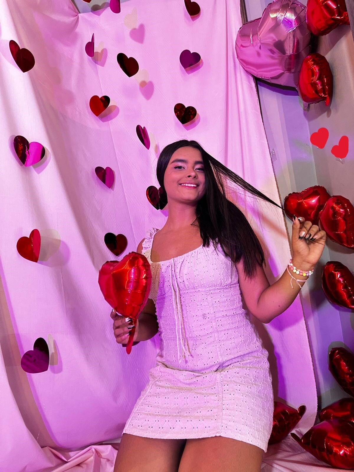 XXX Porn Photo of Nude Madeline_Foxxxy 9