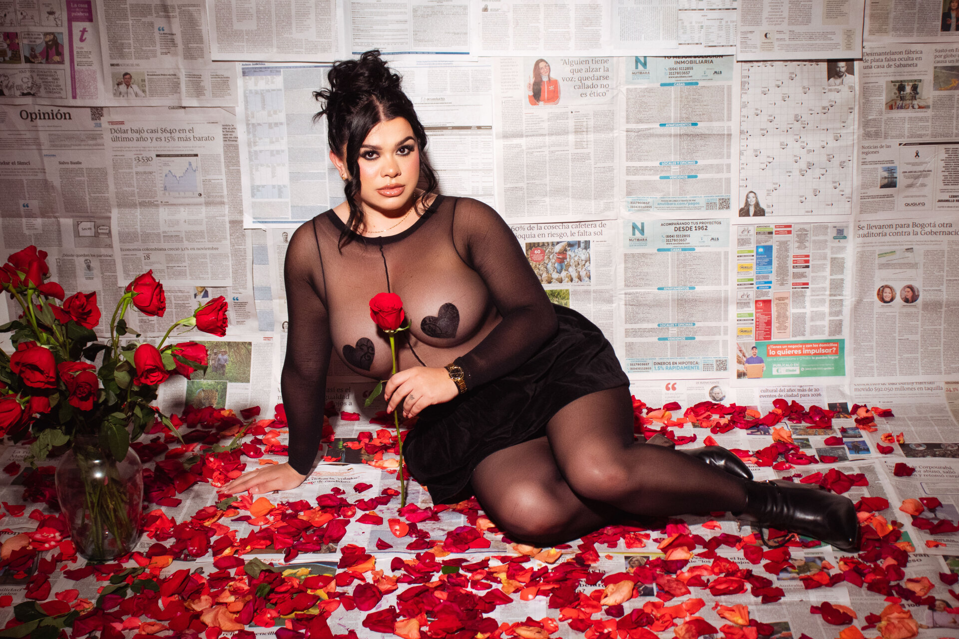XXX Porn Photo of Nude luna_Blyss 14