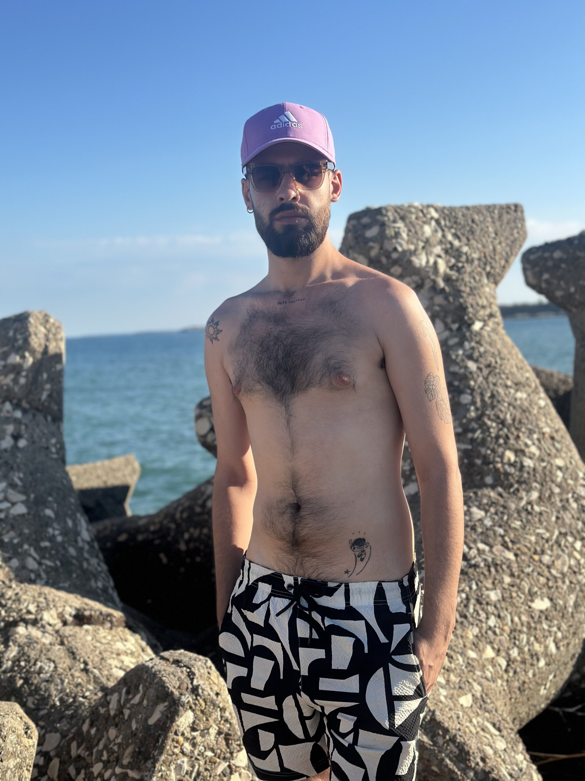 XXX Porn Photo of Nude HairyRobxxx 8