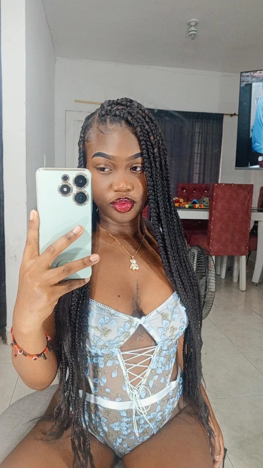 XXX Porn Photo of Nude ThianaGarcia 8