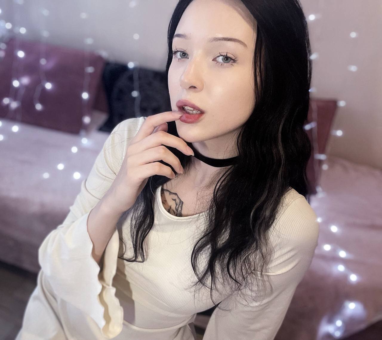 XXX Porn Photo of Nude EmmaKittyCat 2