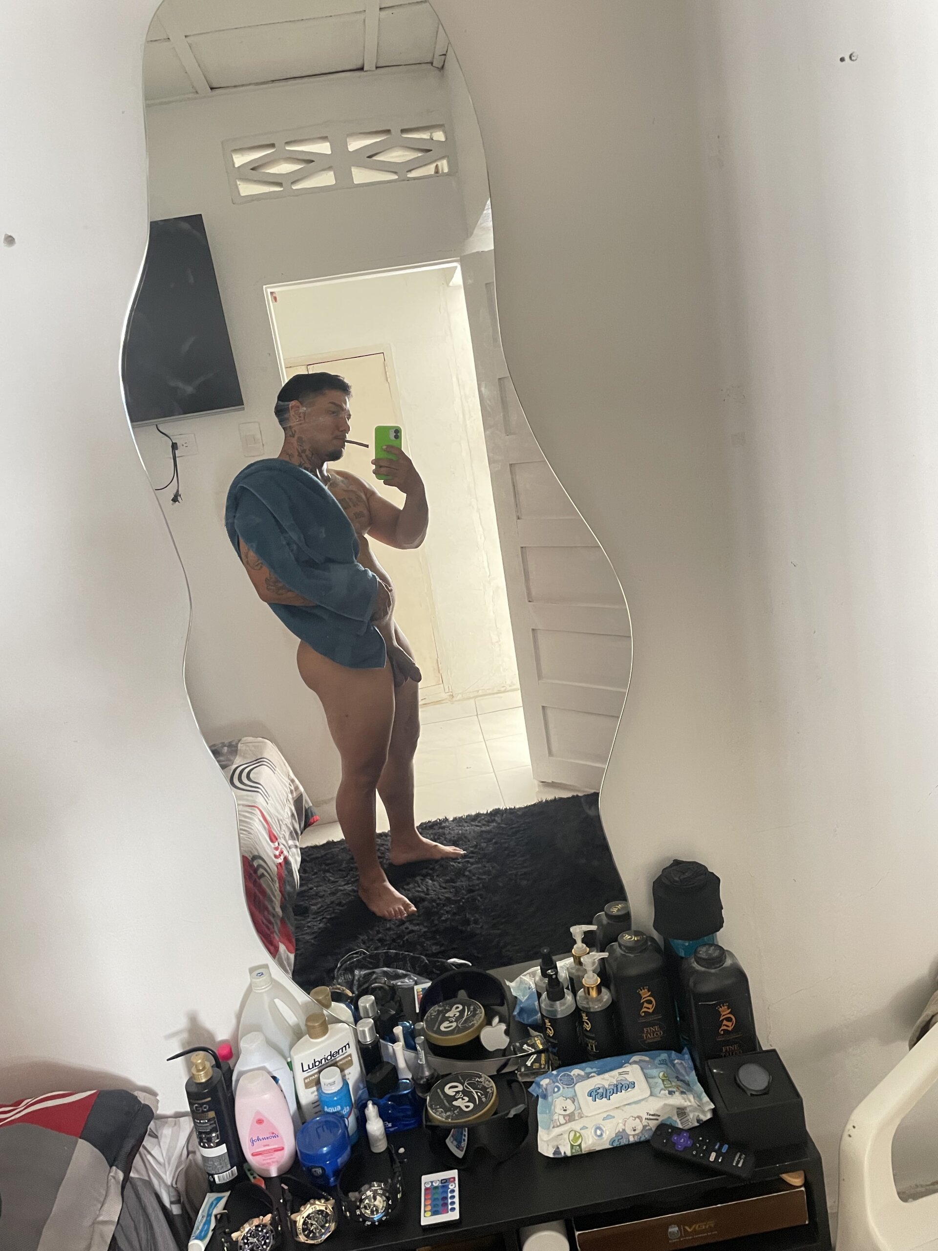 XXX Porn Photo of Nude vrgota_ 1