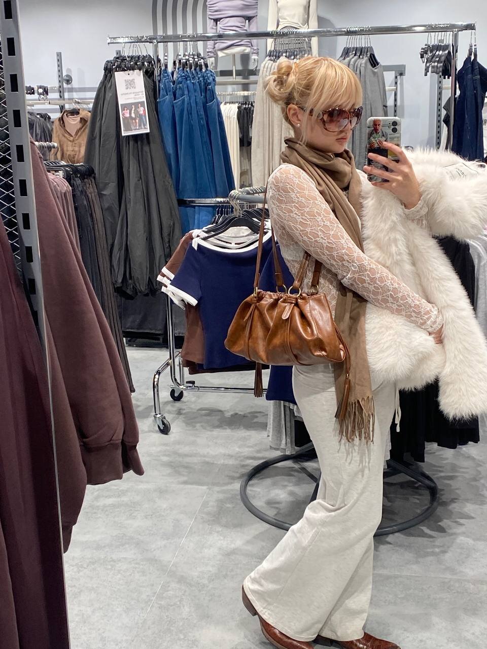 XXX Porn Photo of Nude Lasli_moon 7
