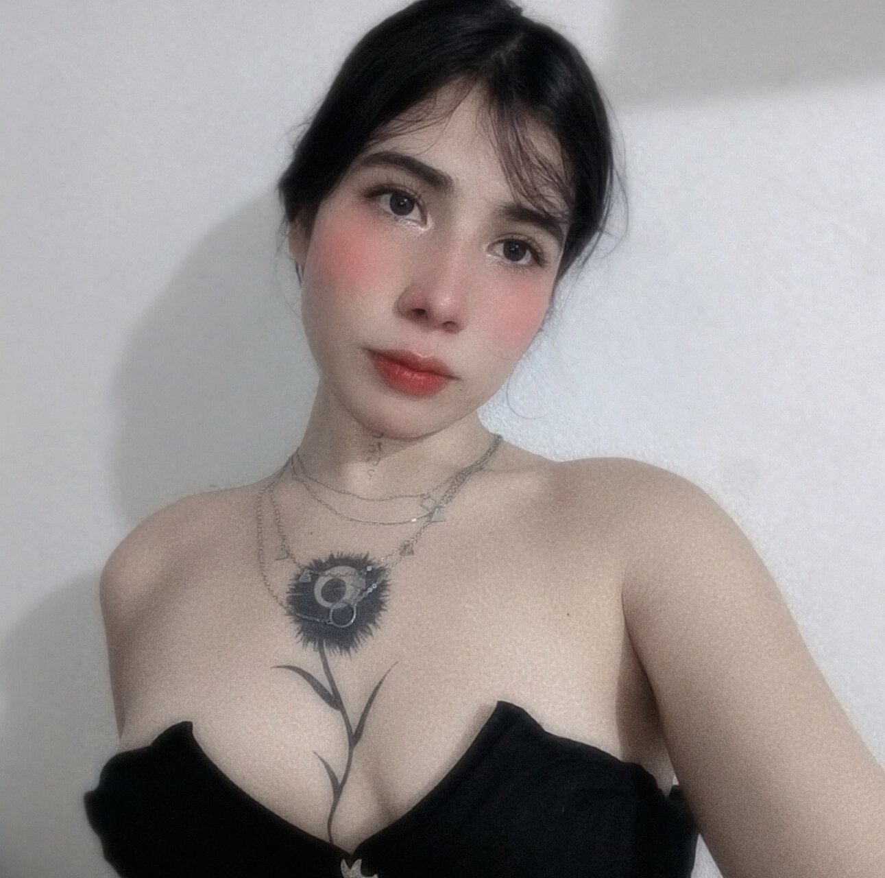 XXX Porn Photo of Nude Vunnie_honeie 6