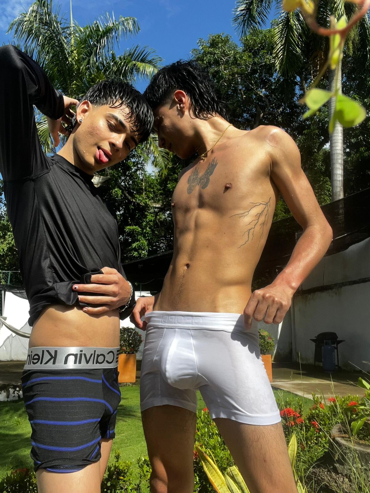 XXX Porn Photo of Nude axel_milo_kairo_and_noa 36