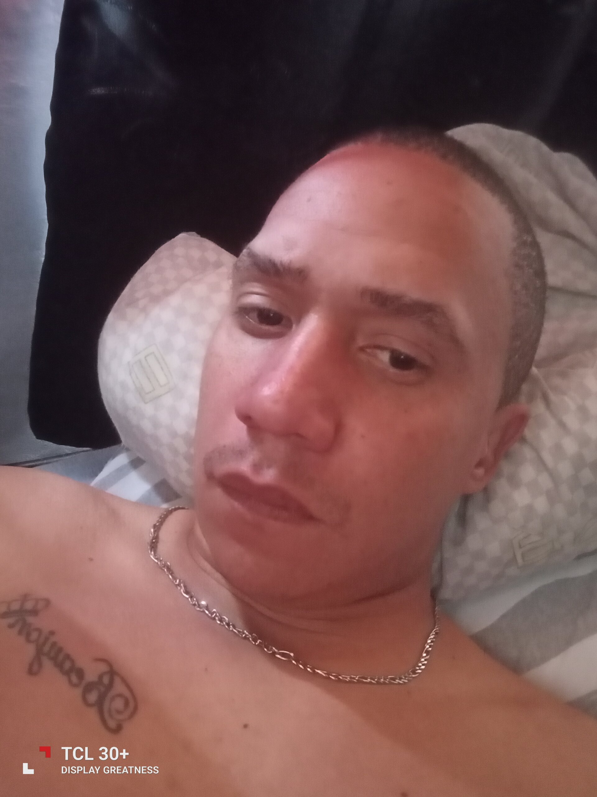 XXX Porn Photo of Nude BatsAphid 1