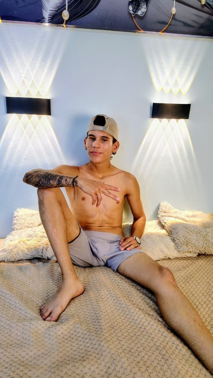 XXX Porn Photo of Nude paullcb 24