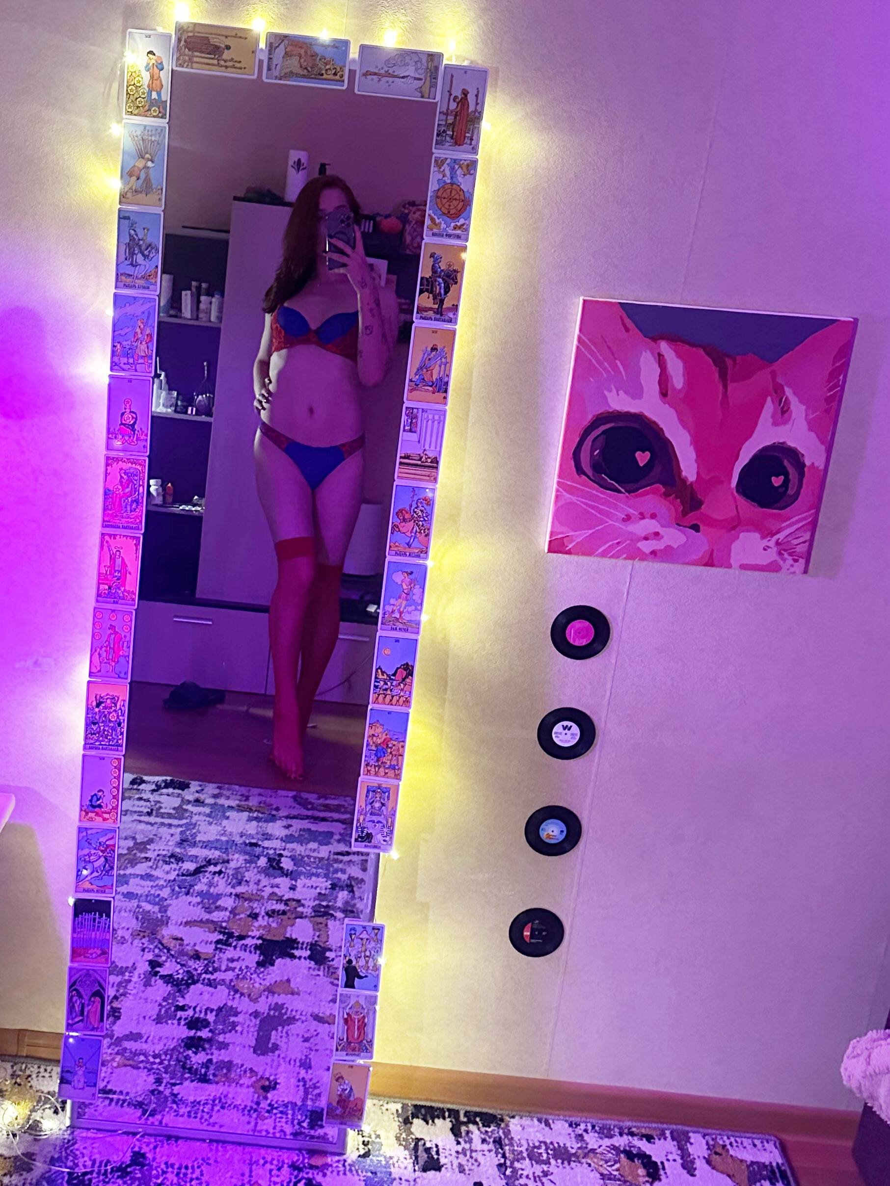 XXX Porn Photo of Nude Eni_Li 18