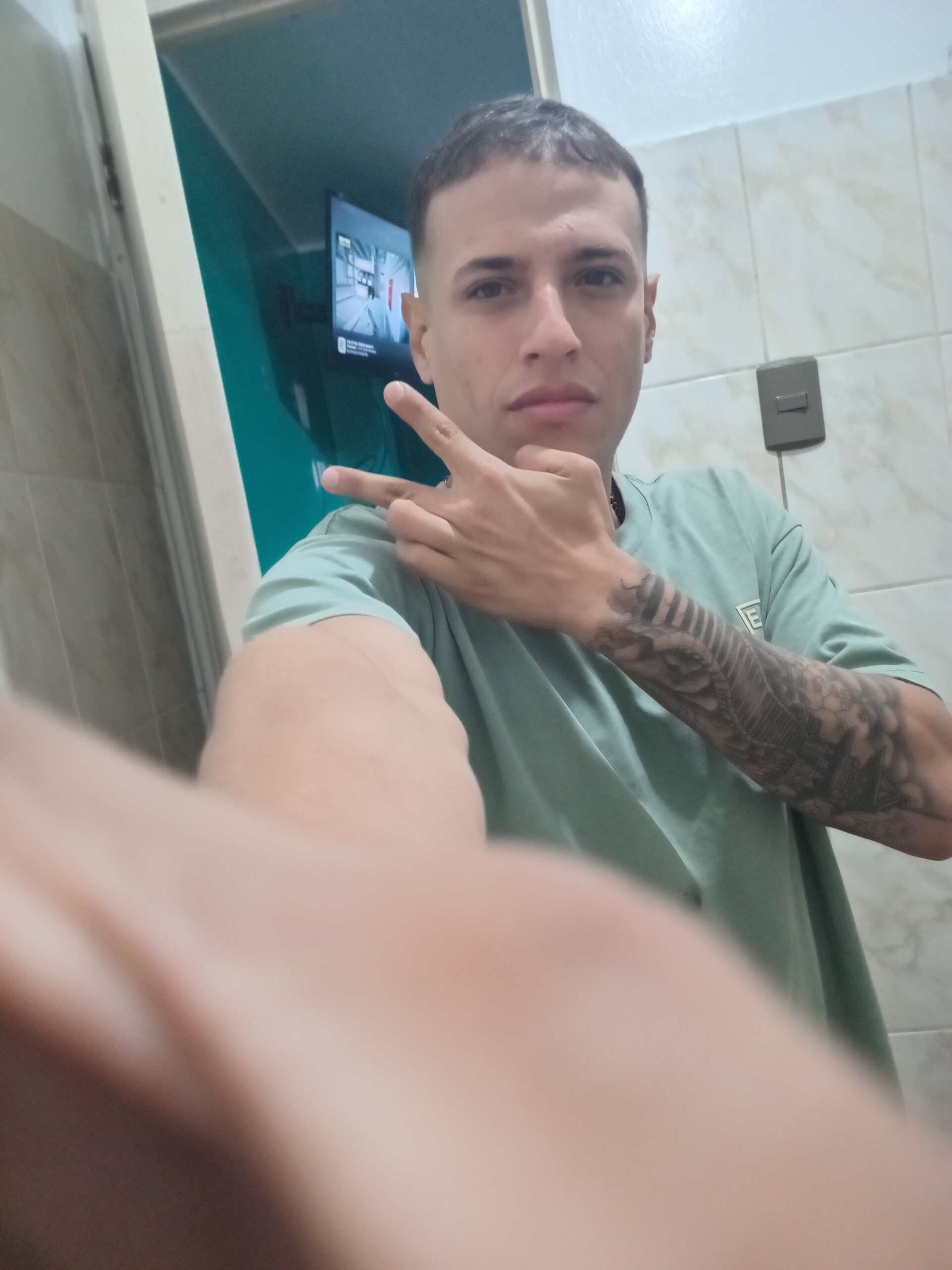 XXX Porn Photo of Nude Camilo1196 2