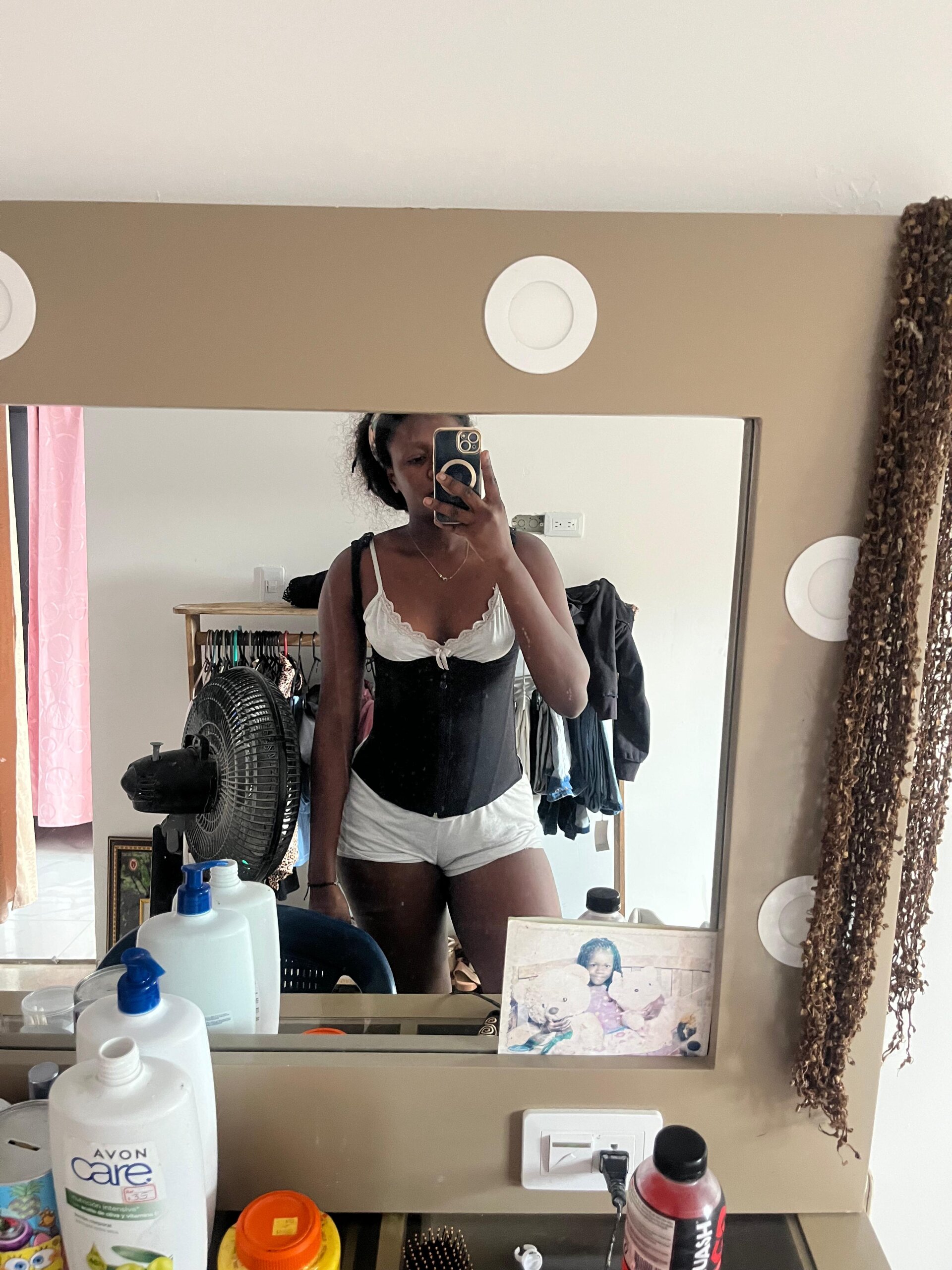 XXX Porn Photo of Nude Sexy_sara_big_ass 1